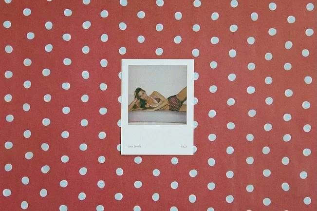 after three years of creating worlds for so many incredible brands i finally got to create my own!!

born from a desire to connect people through wearable art and collaborate with artisans across creative disciplines, @casalasola exists as a place fo