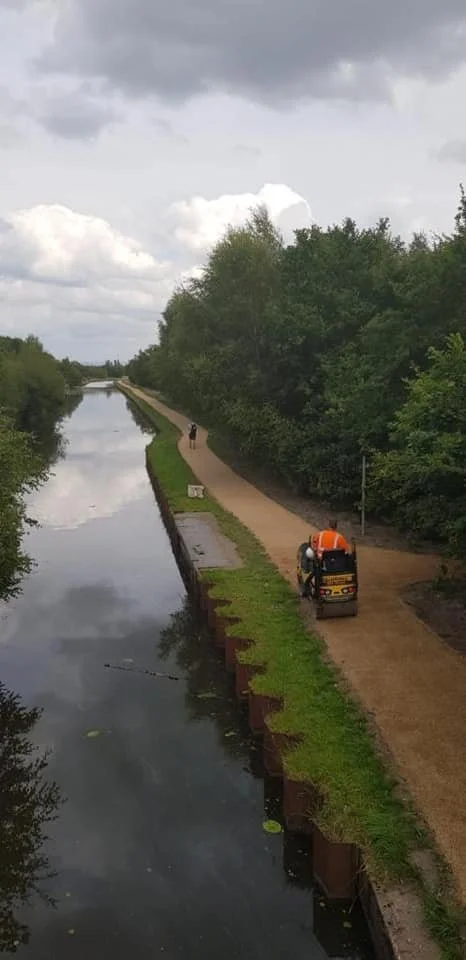 Canal2.jpg