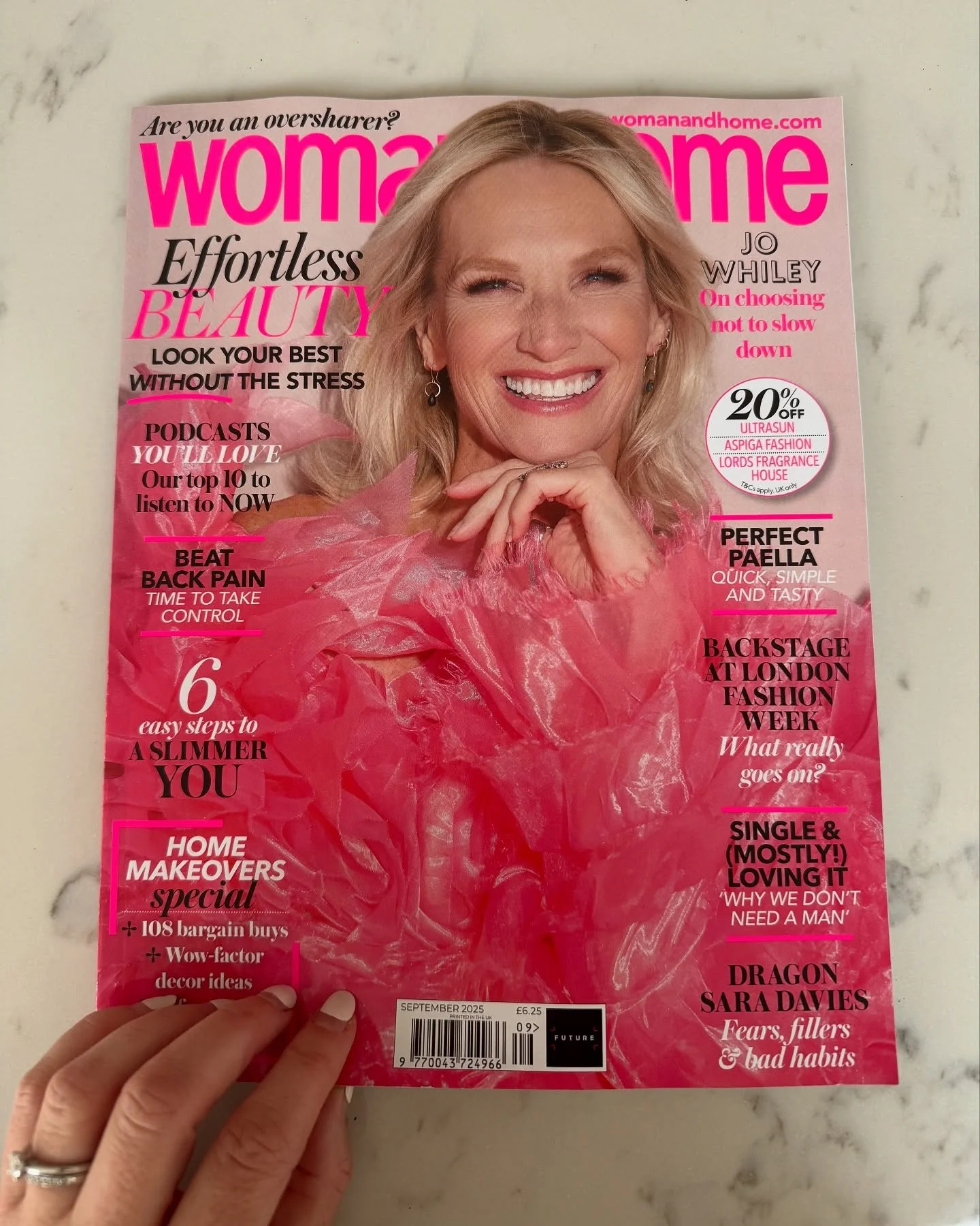 We&rsquo;re in Septembers issue of @womanandhome, which is on shelves now! A 5-page spread of my own kitchen extension that we completed nearly 3 years ago now. Scroll across to see more ⬅️ 📖 
&bull;
Project - My home
Architecture &amp; Interior Fit