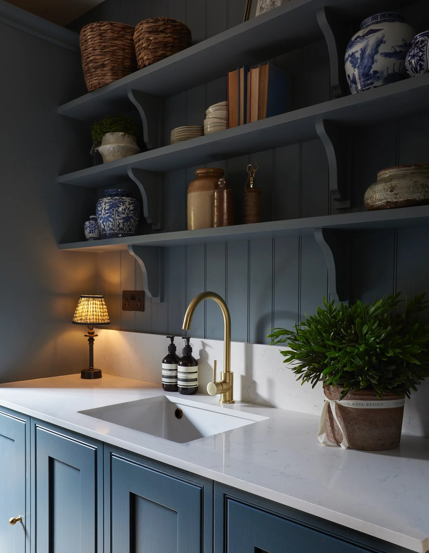 1st October, who&rsquo;s ready for autumn? We love a moody space! 🍂 🍁 
&bull;
Project - Stoke House
Architecture &amp; Interior Fit Out - @claire.totman.designs 
Photography - @peas.in.my.pod 📸 
&bull;
#propertydevelopment #refurb #surrey #clairet