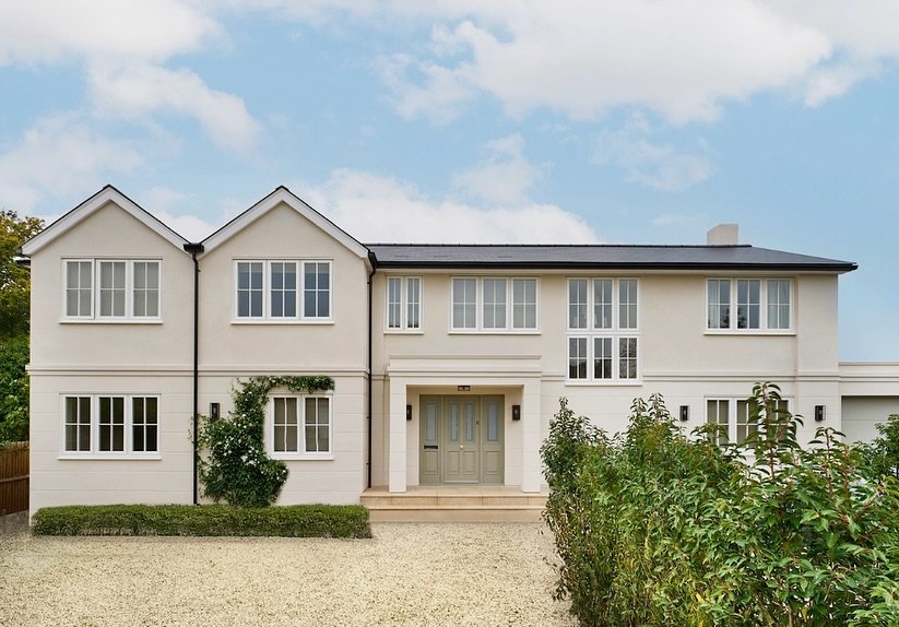 ✨ COMPLETE ✨. Swipe across to see the before (and process) ⬅️ of Beechwood project. This 1960&rsquo;s property underwent a 10-month significant refurbishment with one double storey extension and one single storey extension to create a fabulous 6-bedr