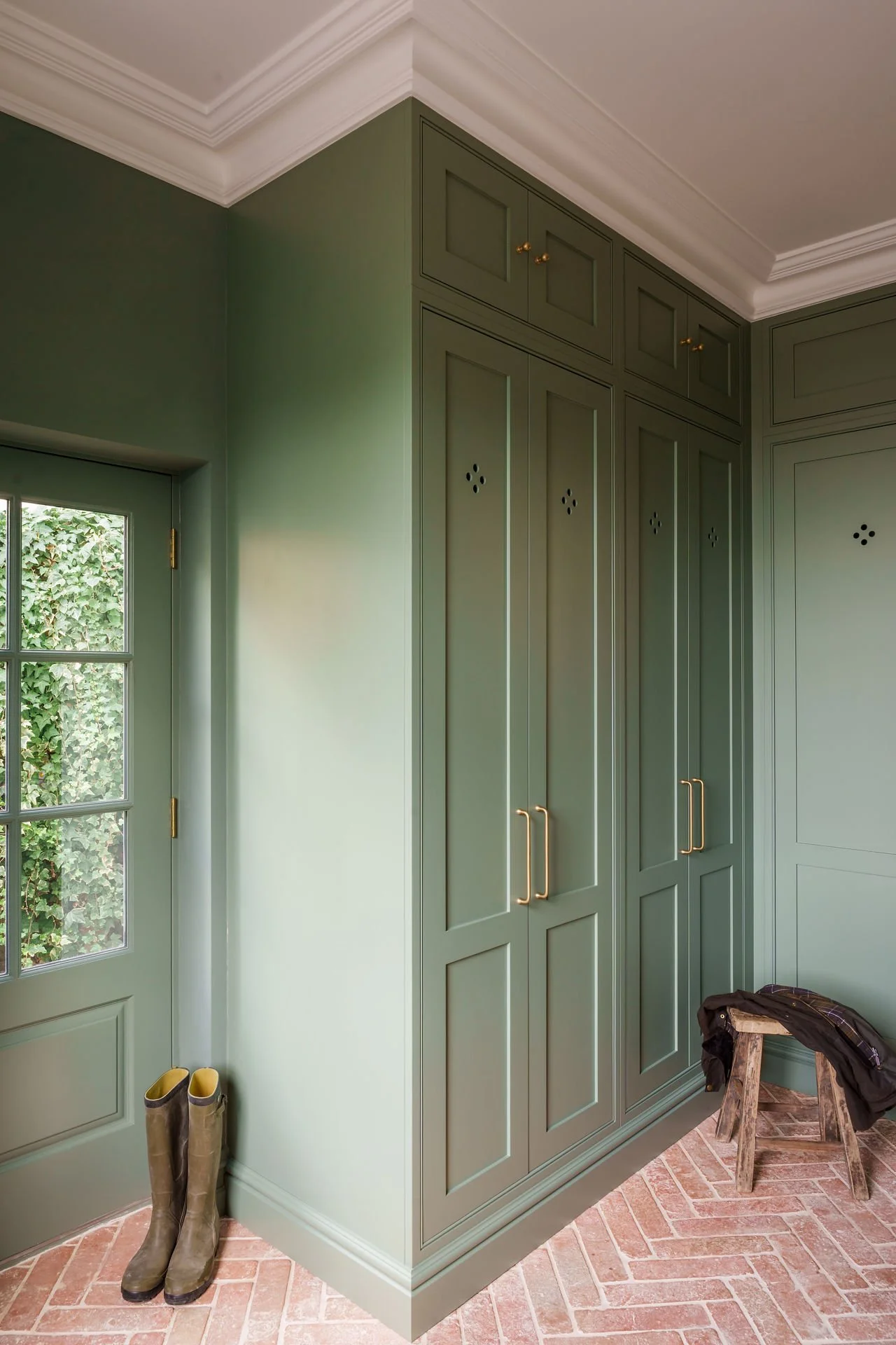 102604-WinchesterClose-ClaireTotmanDesign-RobinQuarrellePhotography-16.jpg