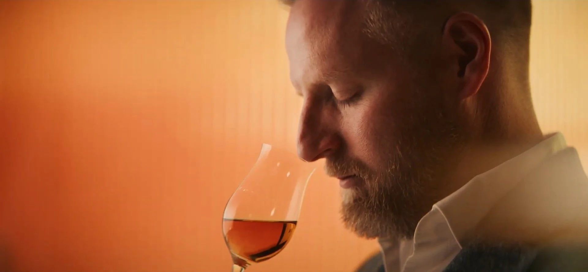 Bowmore & Aston Martin Unboxing