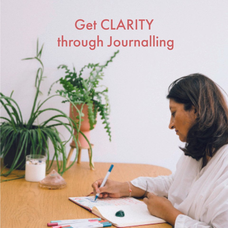 Get Clarity Through Journaling ✨✨⁠
⁠
Winter is the season for going inward.⁠
⁠
As the days grow quieter and the evenings stretch a little longer, this is the perfect time to sit with yourself and let your thoughts land gently on the page. ⁠
⁠
Journal