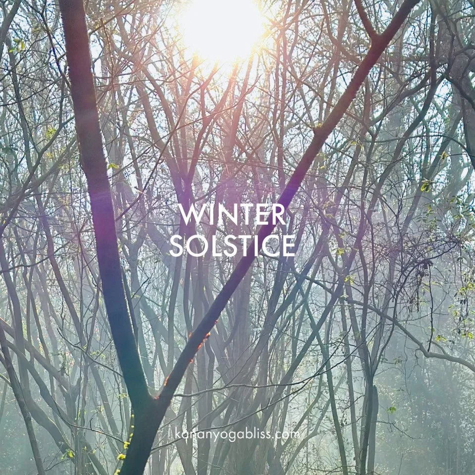 Winter Solstice 🌙⁠
⁠
The longest night.⁠
The quiet turning.⁠
⁠
Today is not about doing more.⁠
It&rsquo;s about listening.⁠
⁠
The Solstice marks the still point &mdash;⁠
⁠
when the light begins its slow return,⁠
not through force,⁠
but through patie