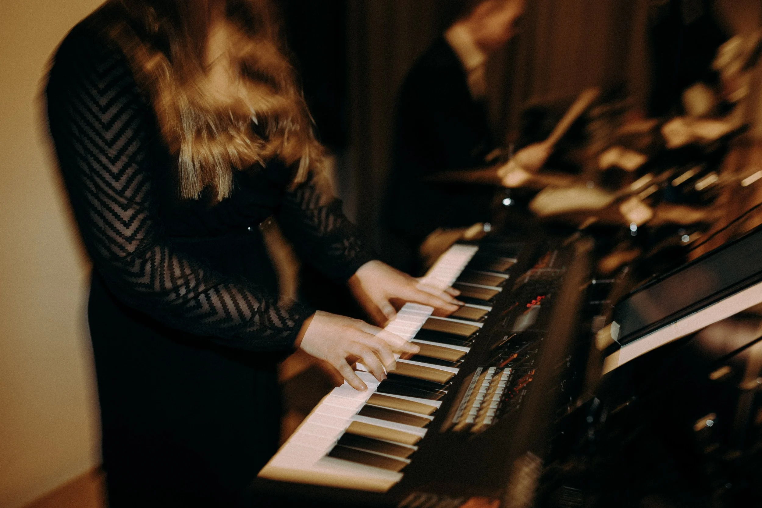 04 Dentina50v Jatkot (30 of 45).jpg