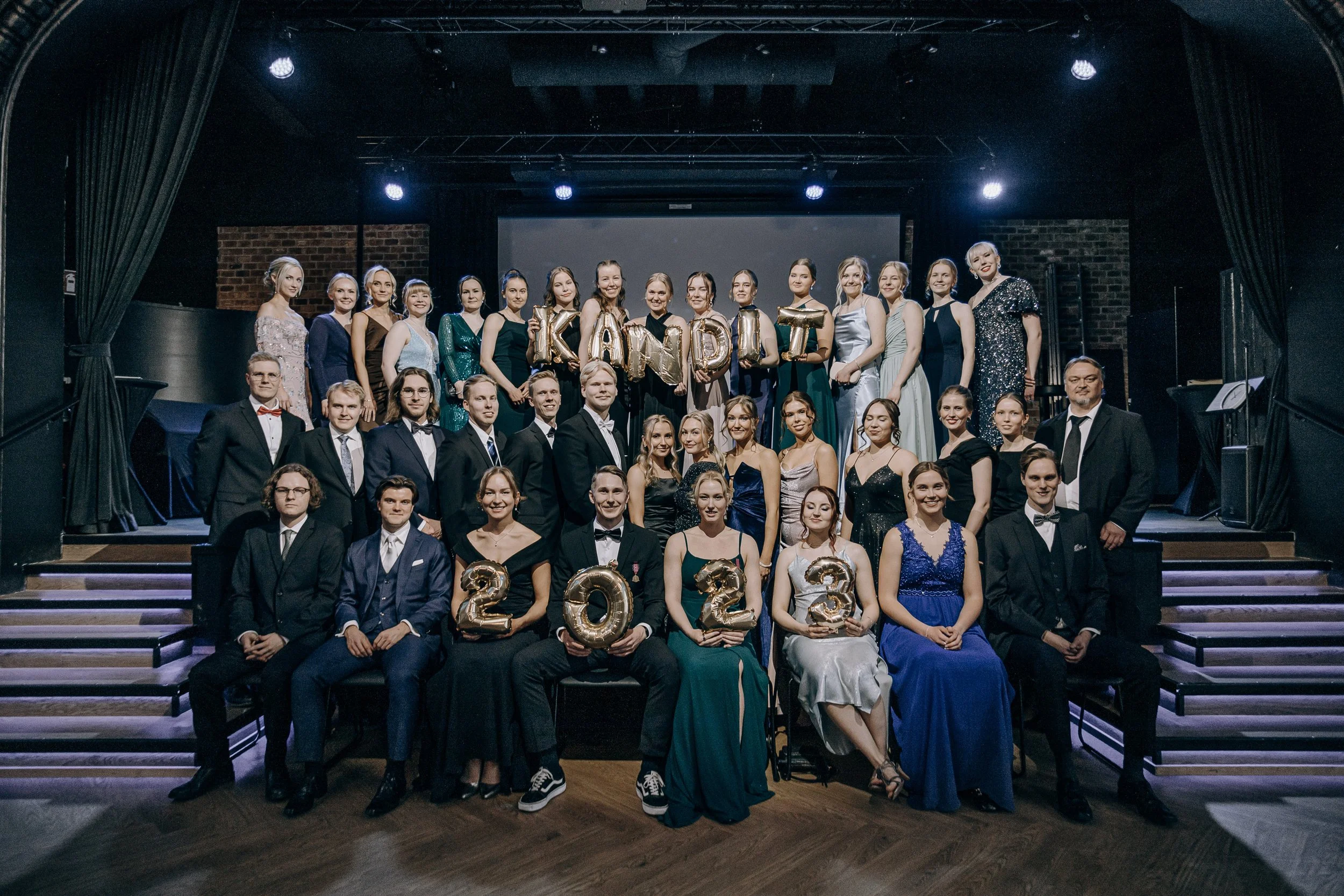 Kandijuhlat_ryhmakuva (4 of 14).jpg