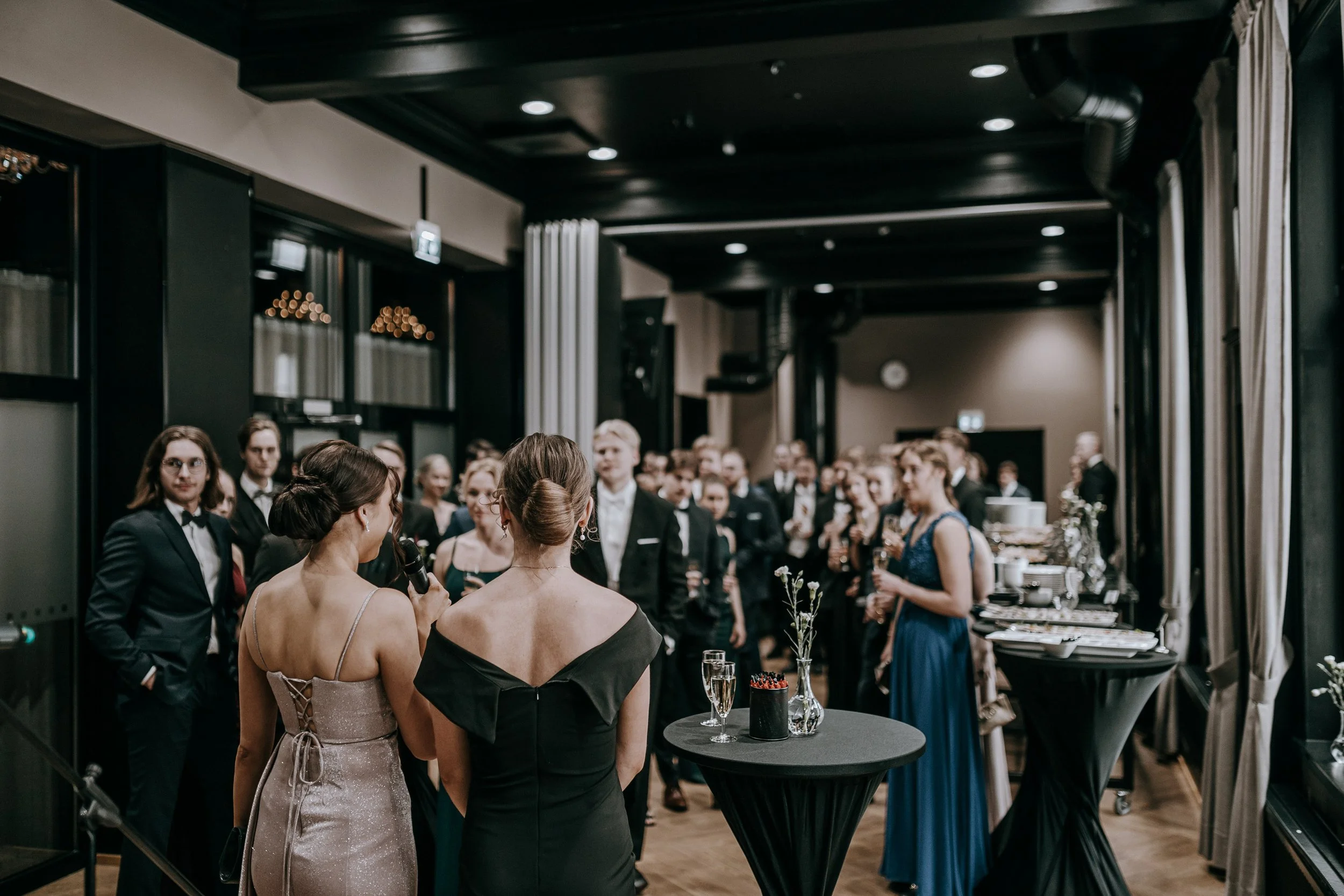 Kandijuhlat_cocktail_web (1 of 42).jpg