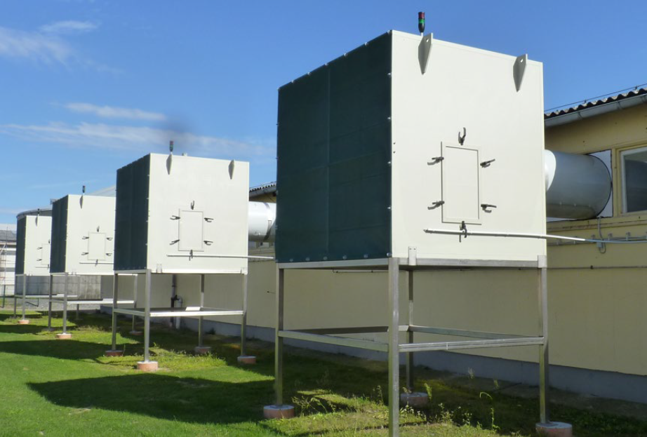 Poultry house high-capacity air filtration equipment
