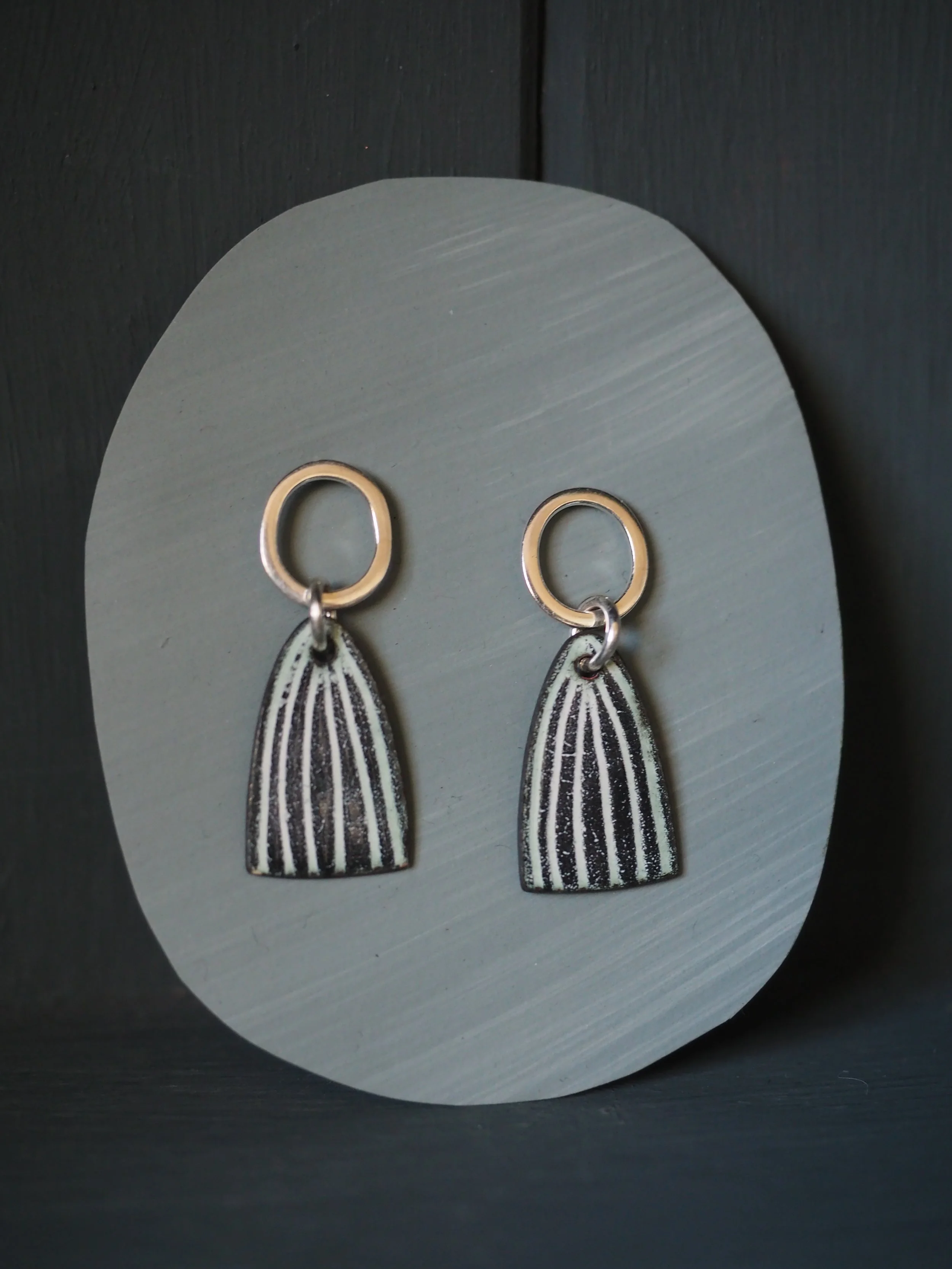 Sophie Victoria Anderson ennamelled earrings elora circle studs.JPG