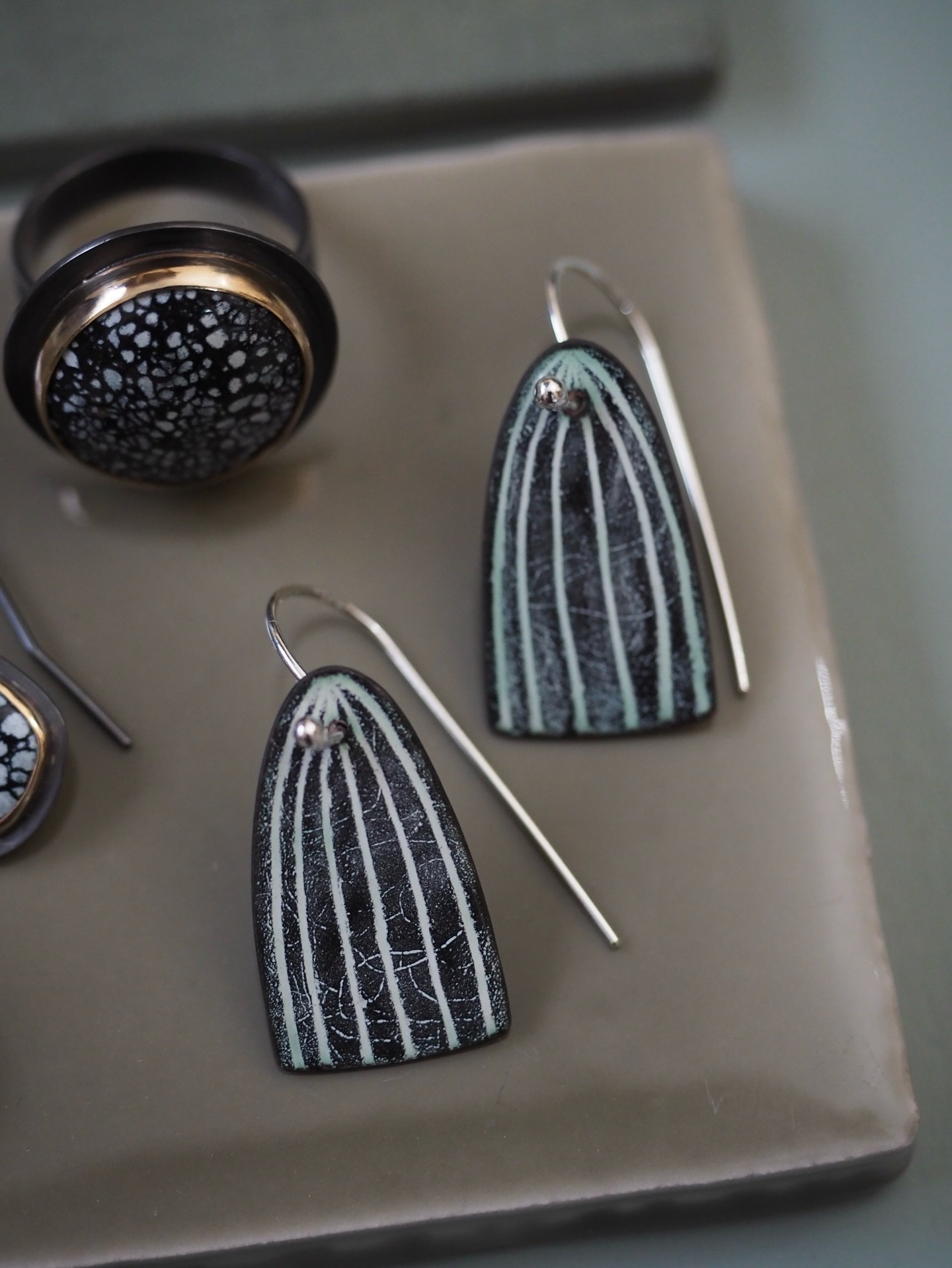 New Stockist! 

I&rsquo;m so pleased to now be stocking the beautiful  @aggallerymatlock in the Derbyshire Dales 🌟

These pieces and more headed off last week to Kerry who chose a really nice collection of black and gold pieces alongside some staple