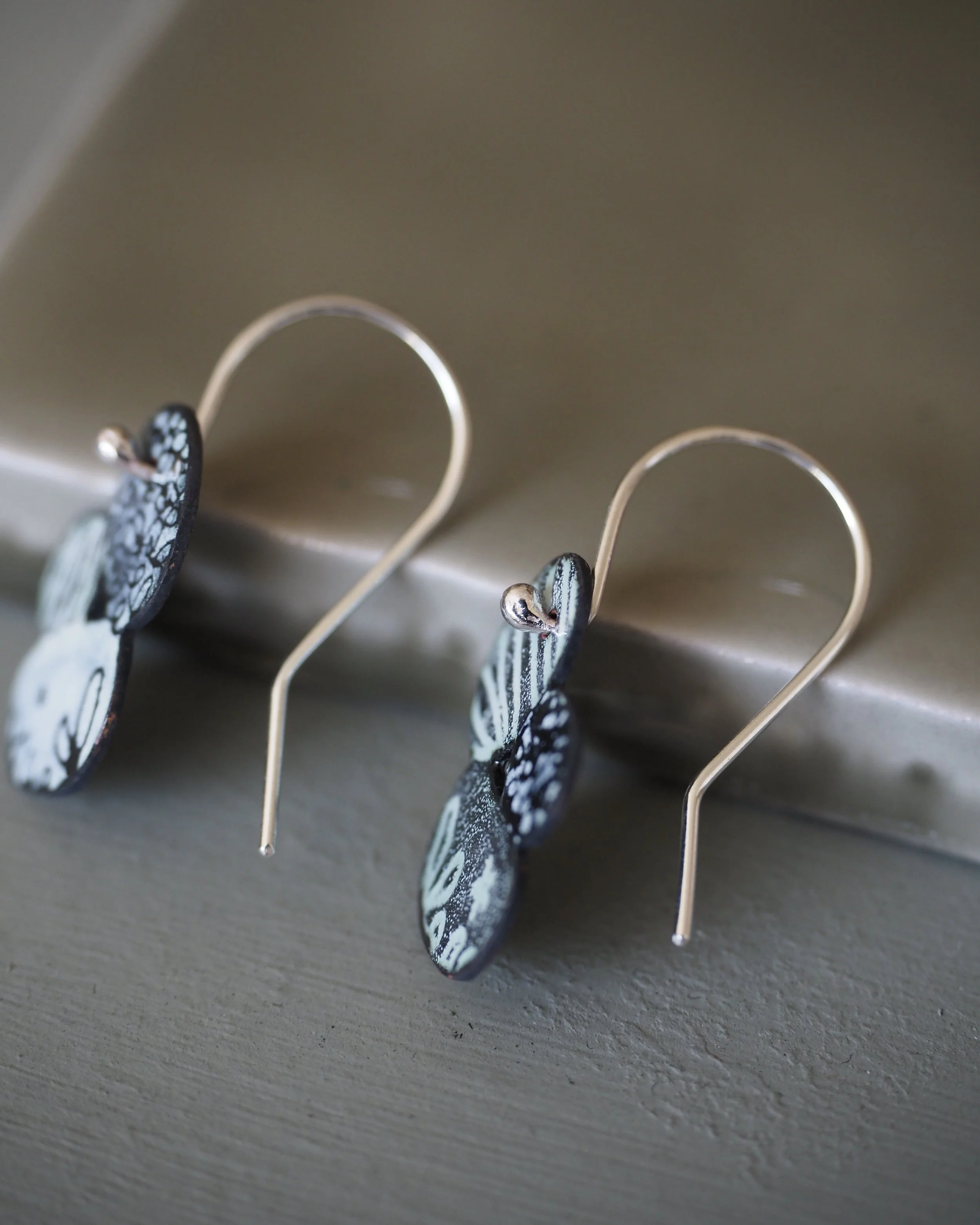 Sophie Victoria Anderson Pebble stack earrings 5.JPG