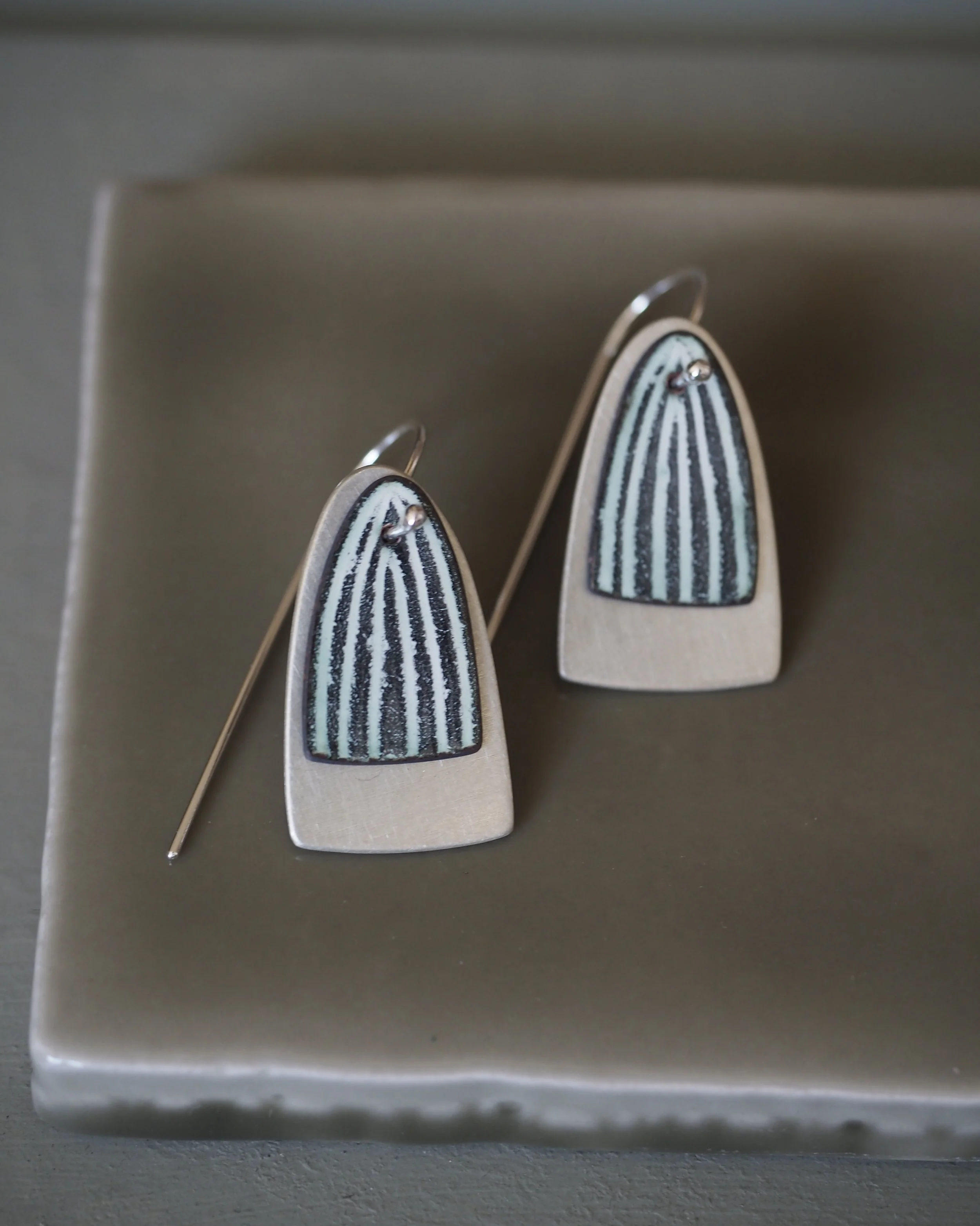 Elora earrings with silver