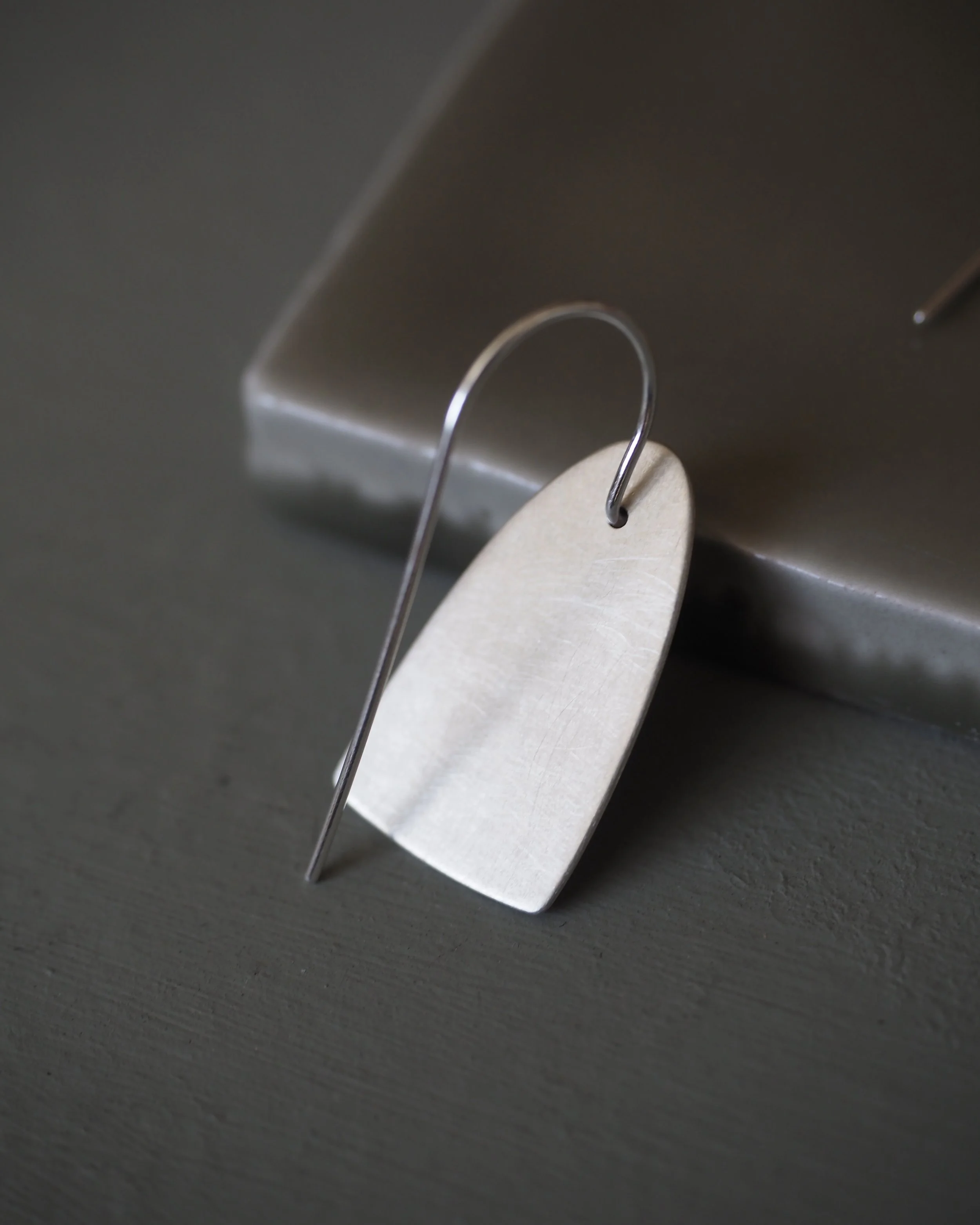 Sophie Victoria Anderson Elora earrings with silver5.JPG