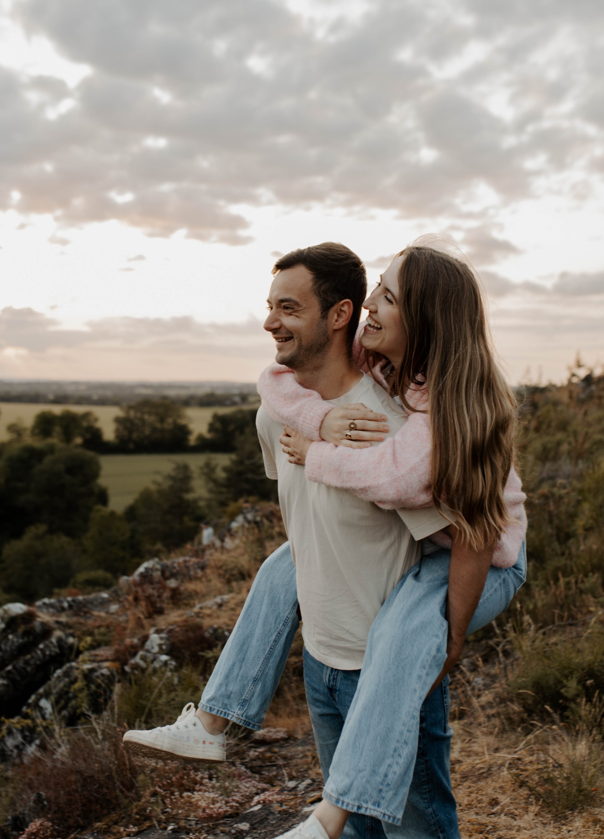 séance couple engagement M&T 02-06-2025-245.jpg