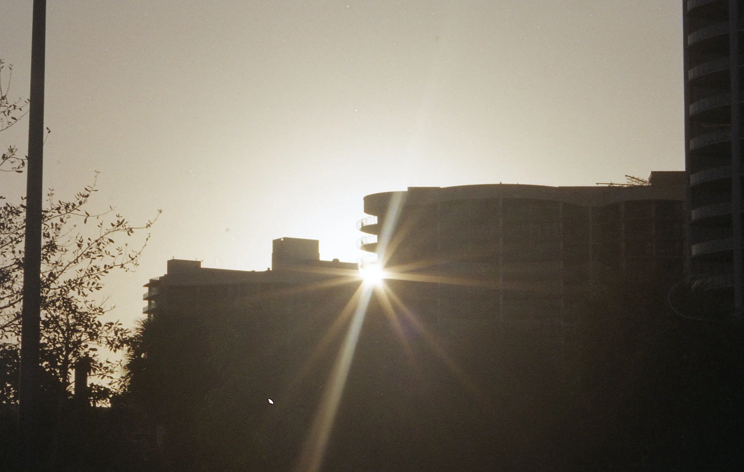 Pocket pentax365.jpg