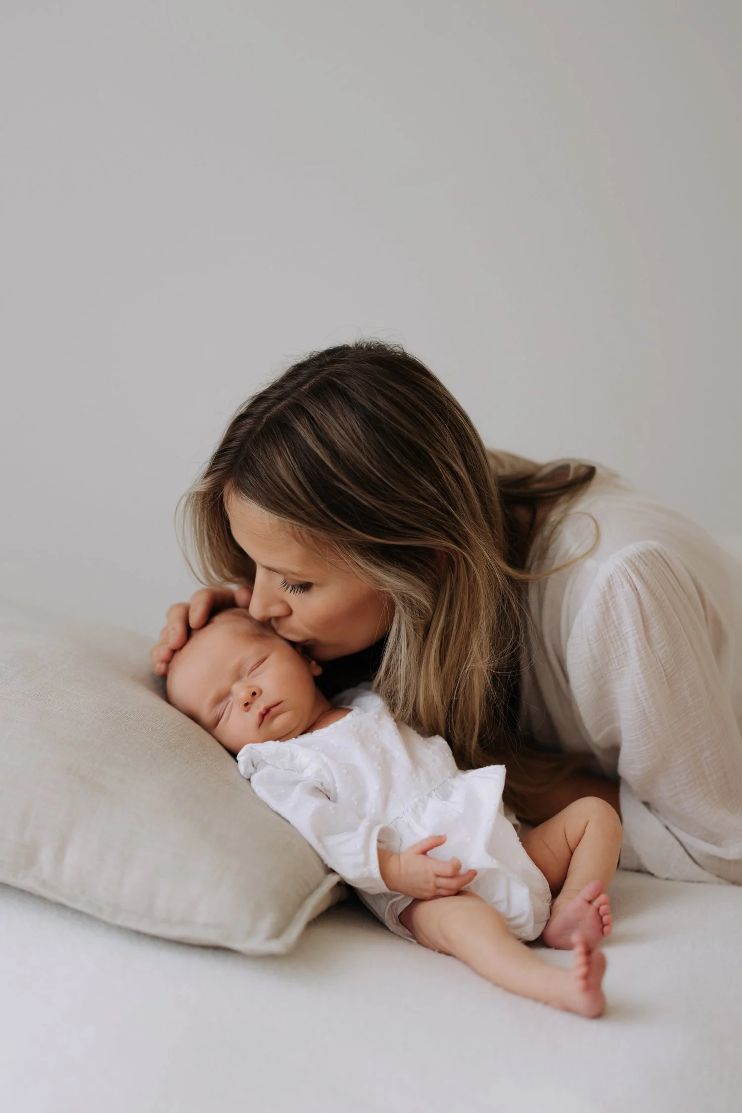 Newborn-Family-photography-2024-35.jpg