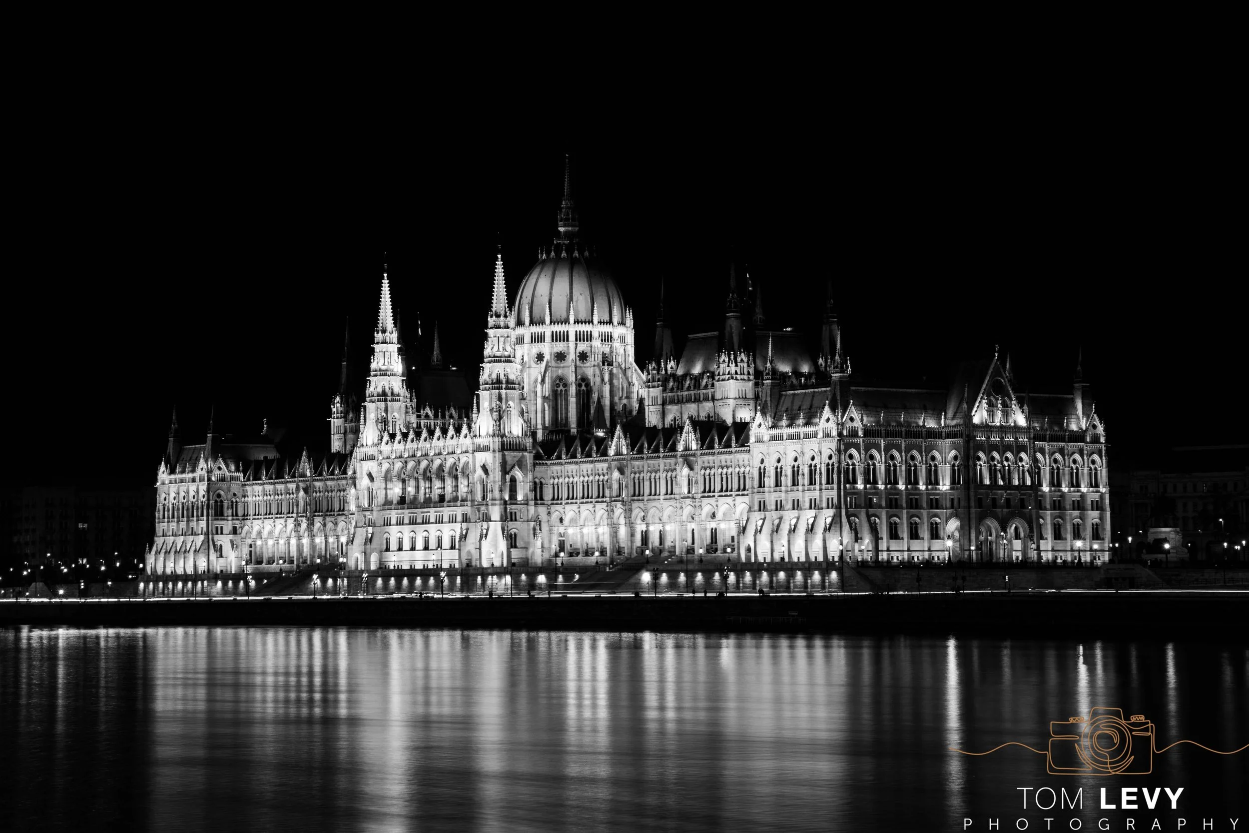 Budapest Parlament-1-3.jpg