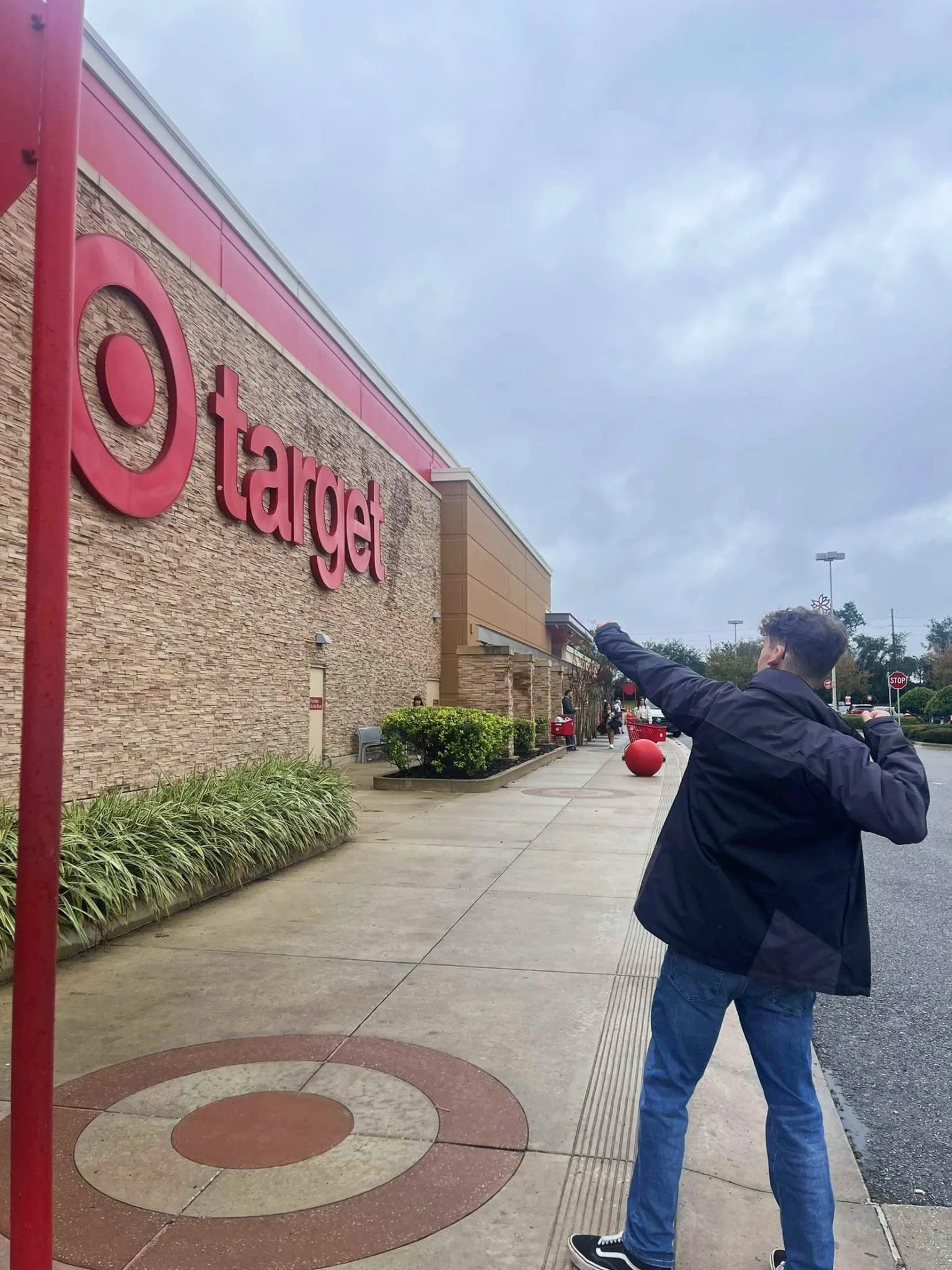 WhatsApp Image 2025-02-10 at 11.51.14_480593a3.jpg