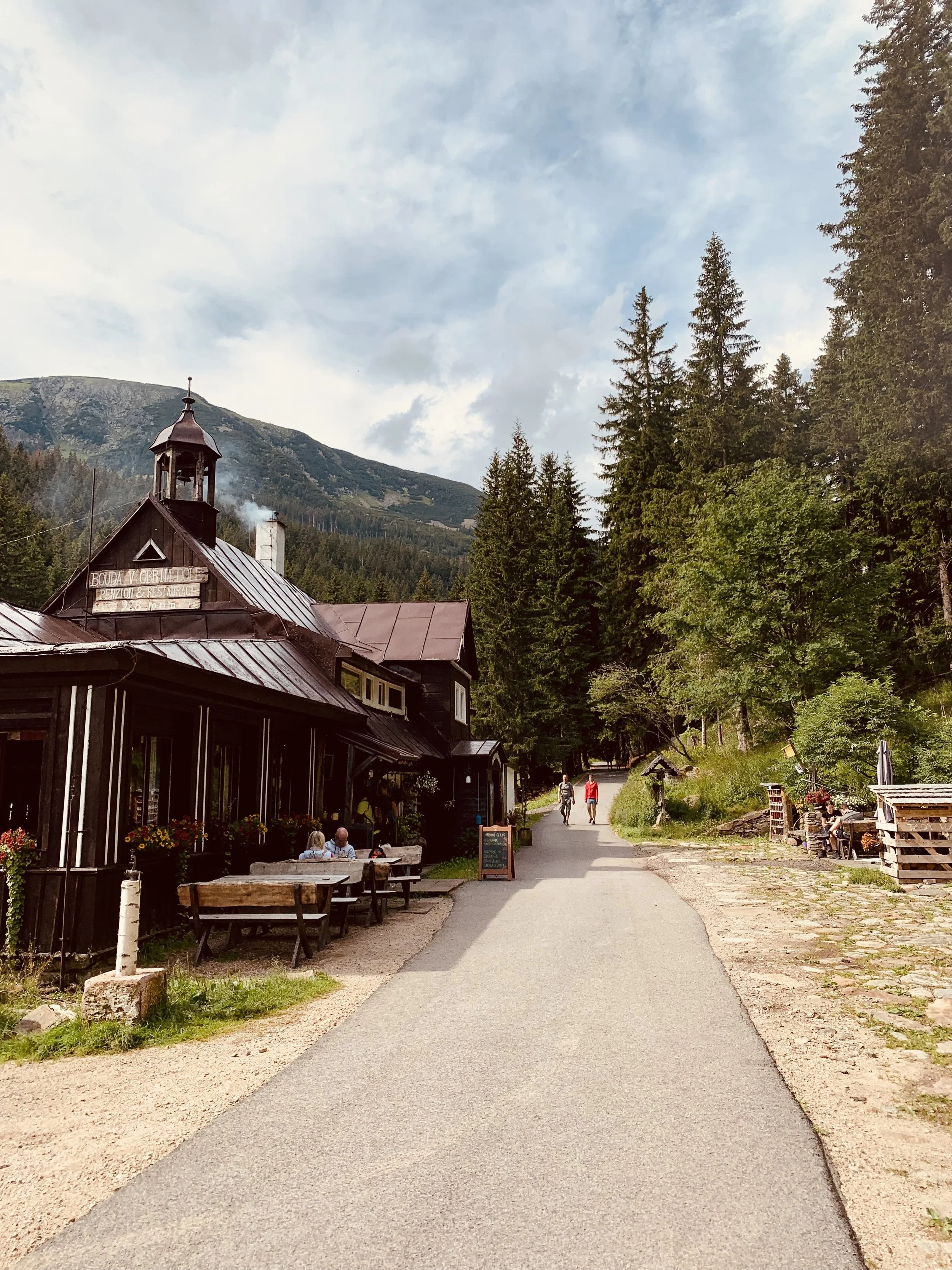 The Giant’s Ditch Inn en Sněžná