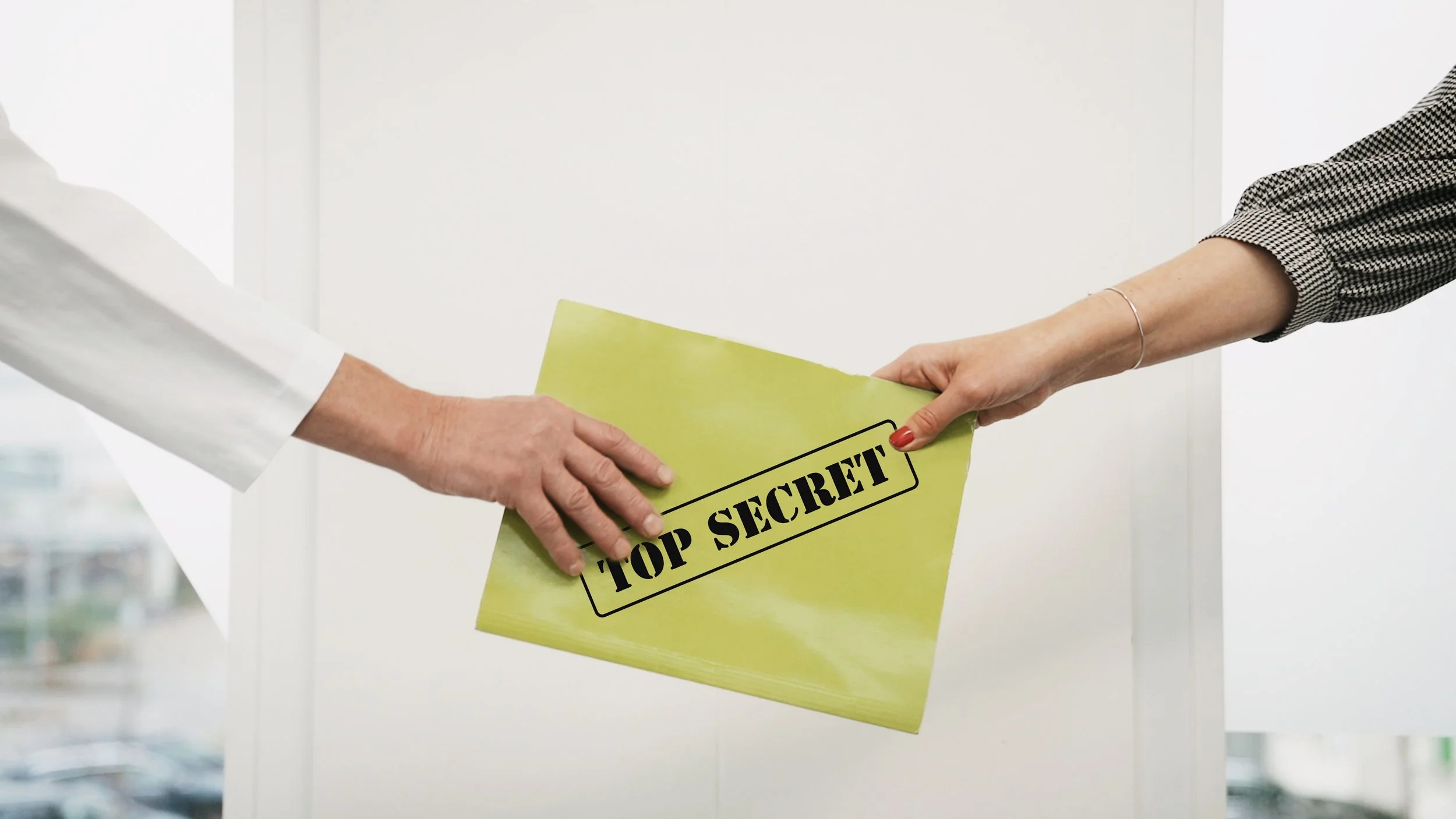 Zeller | Top Secret | Film