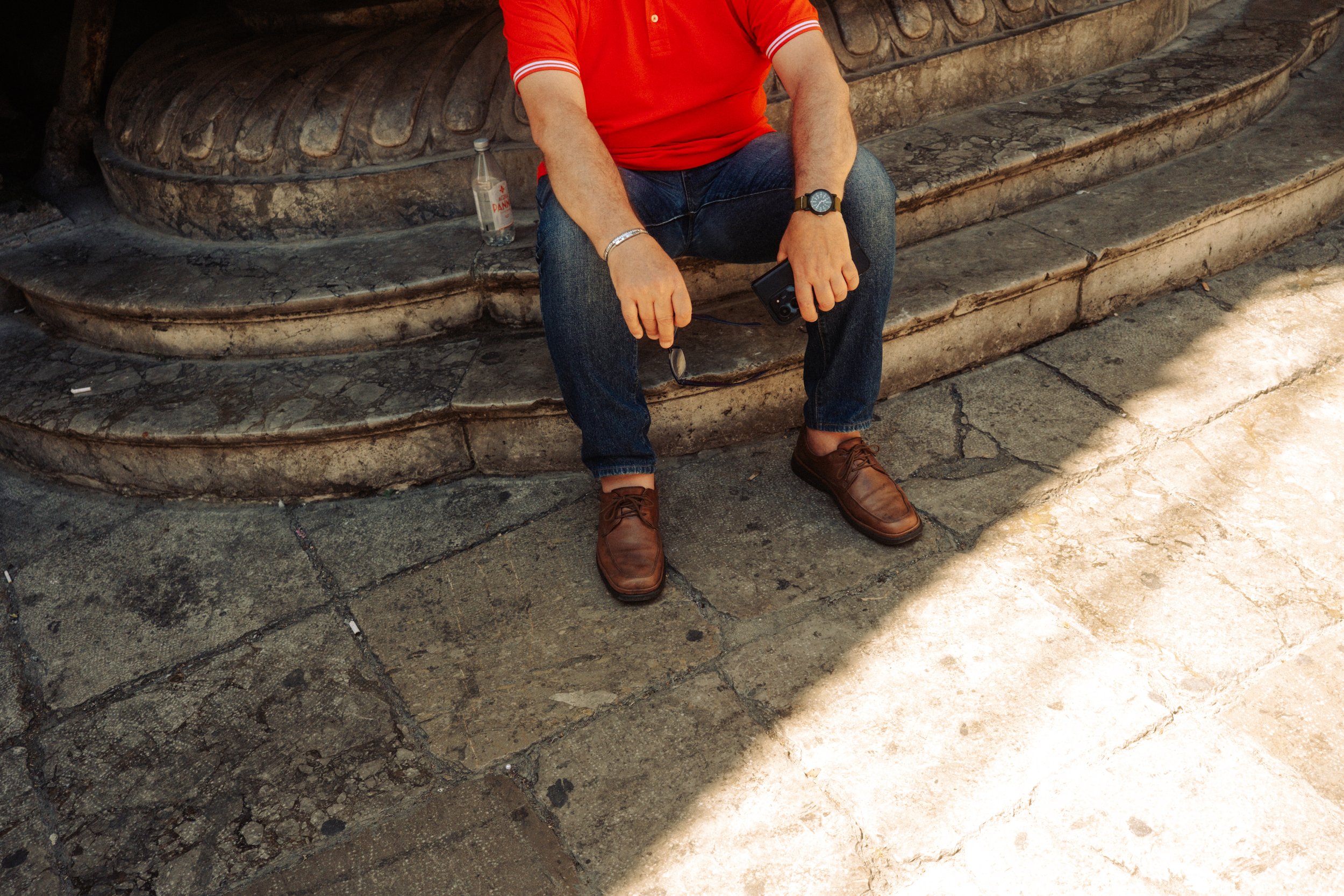 Kollektiv_Oskar-Xlongbey-Streetphotography-Palermo20260531-11-22-DSCF3697.jpg