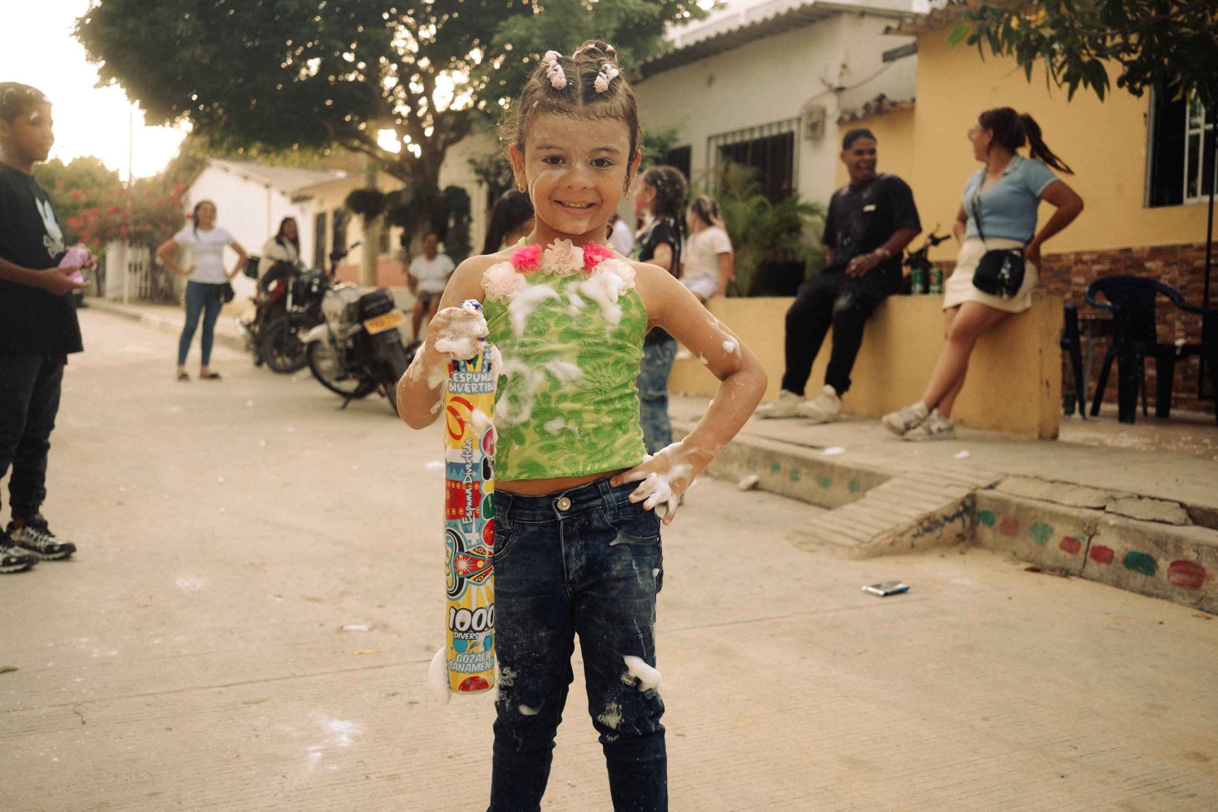 Kollektiv_Oskar-Xlongbey-Streetphotography-Colombia20260215-23-22-DSCF5747.jpg
