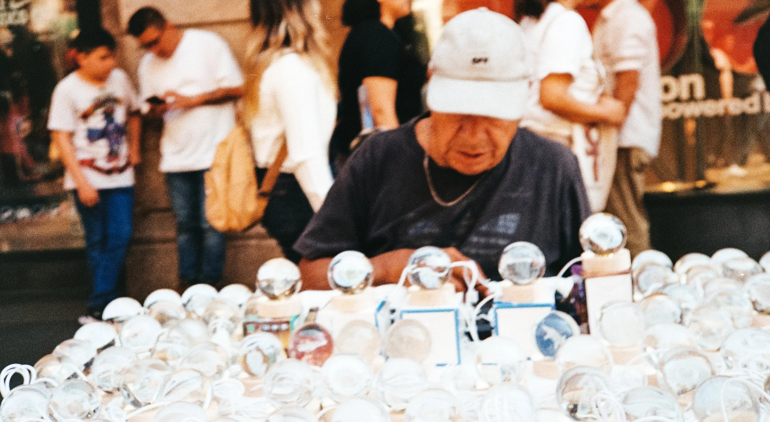 Kollektiv_Oskar-xlongbey-Analog-Streetphotography-20250414-17-18-Wiederfaenger-035.jpg