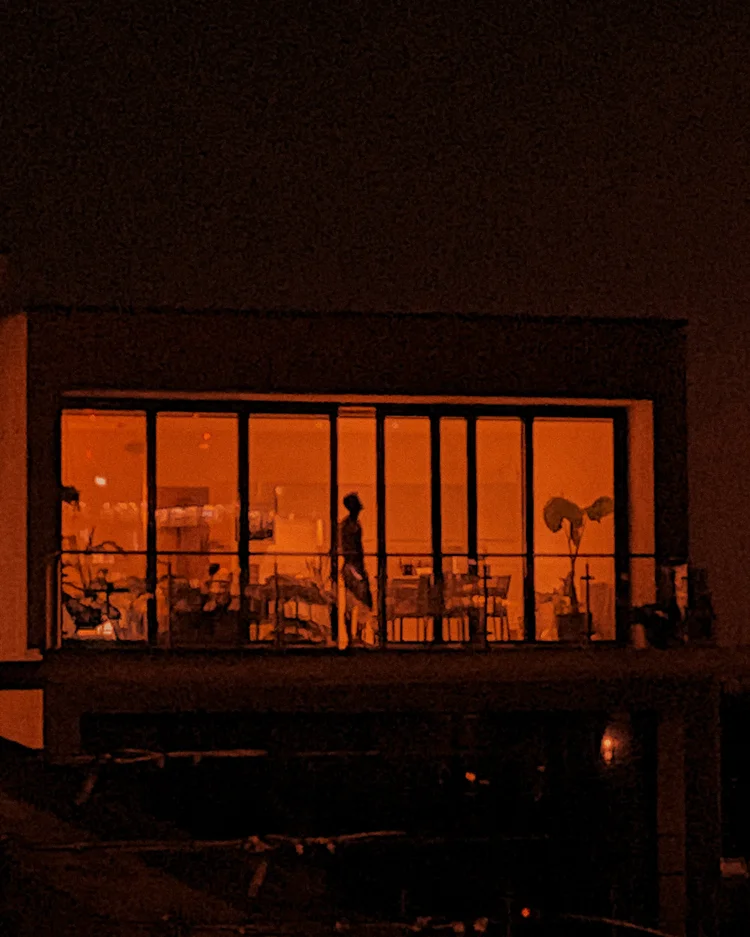 smoking window