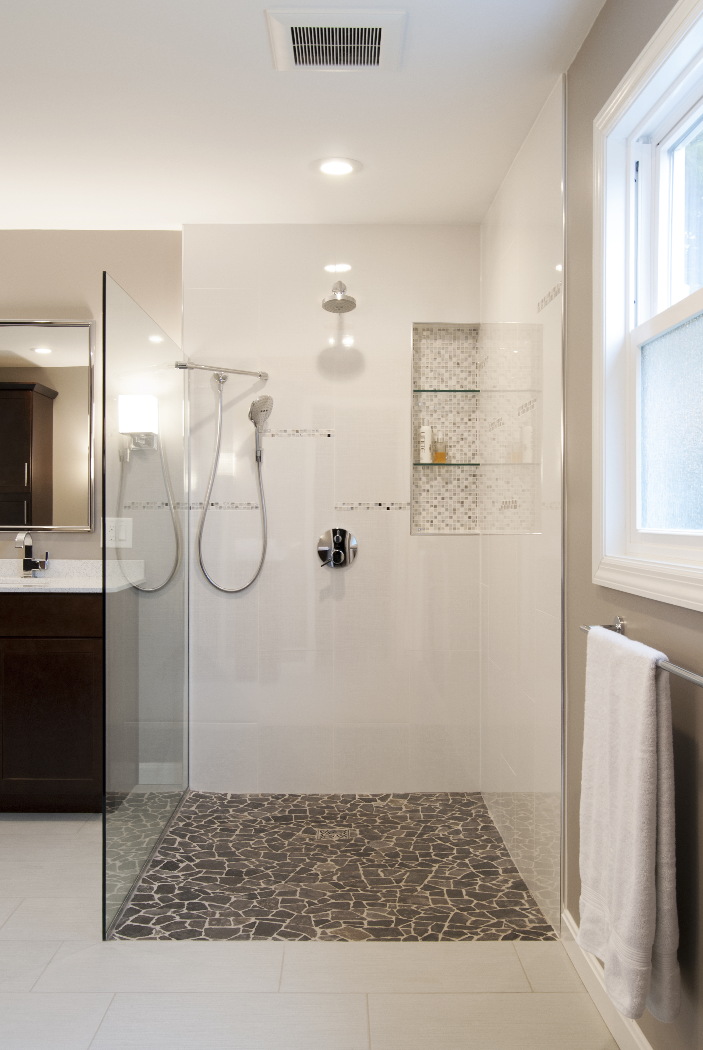 Large accessible open shower