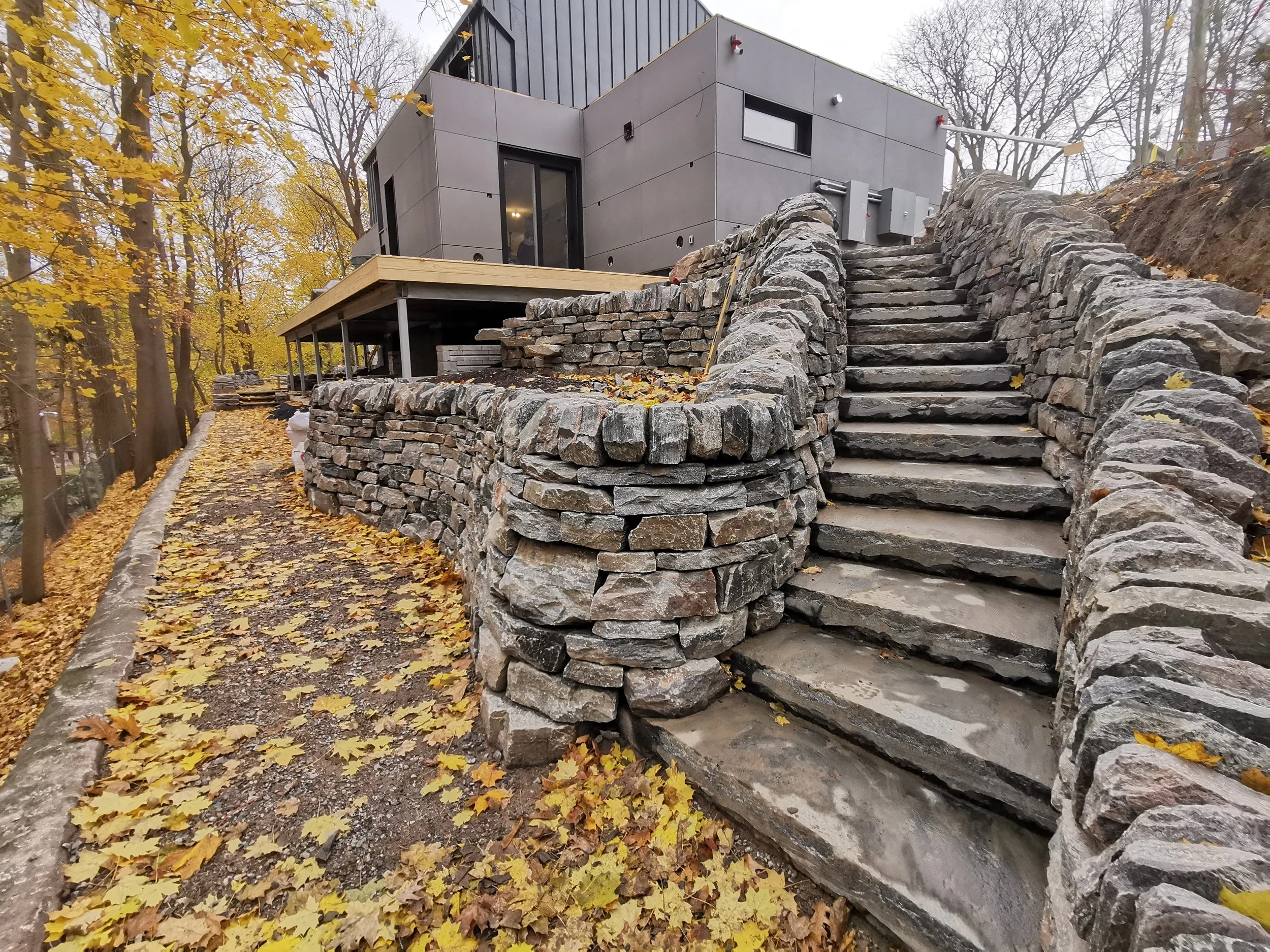 Muskoka Granite Retaining Walls