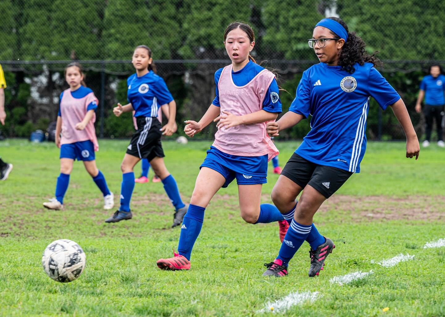 👏A round of applause for our U12 Girls who, despite half of the girls playing up a year, still delivered an outstanding performance! This is a team that inspires you to rise to your feet!⚽️

#Haledon #NorthHaledon #ProspectPark #Hawthorne #Wayne #Pa