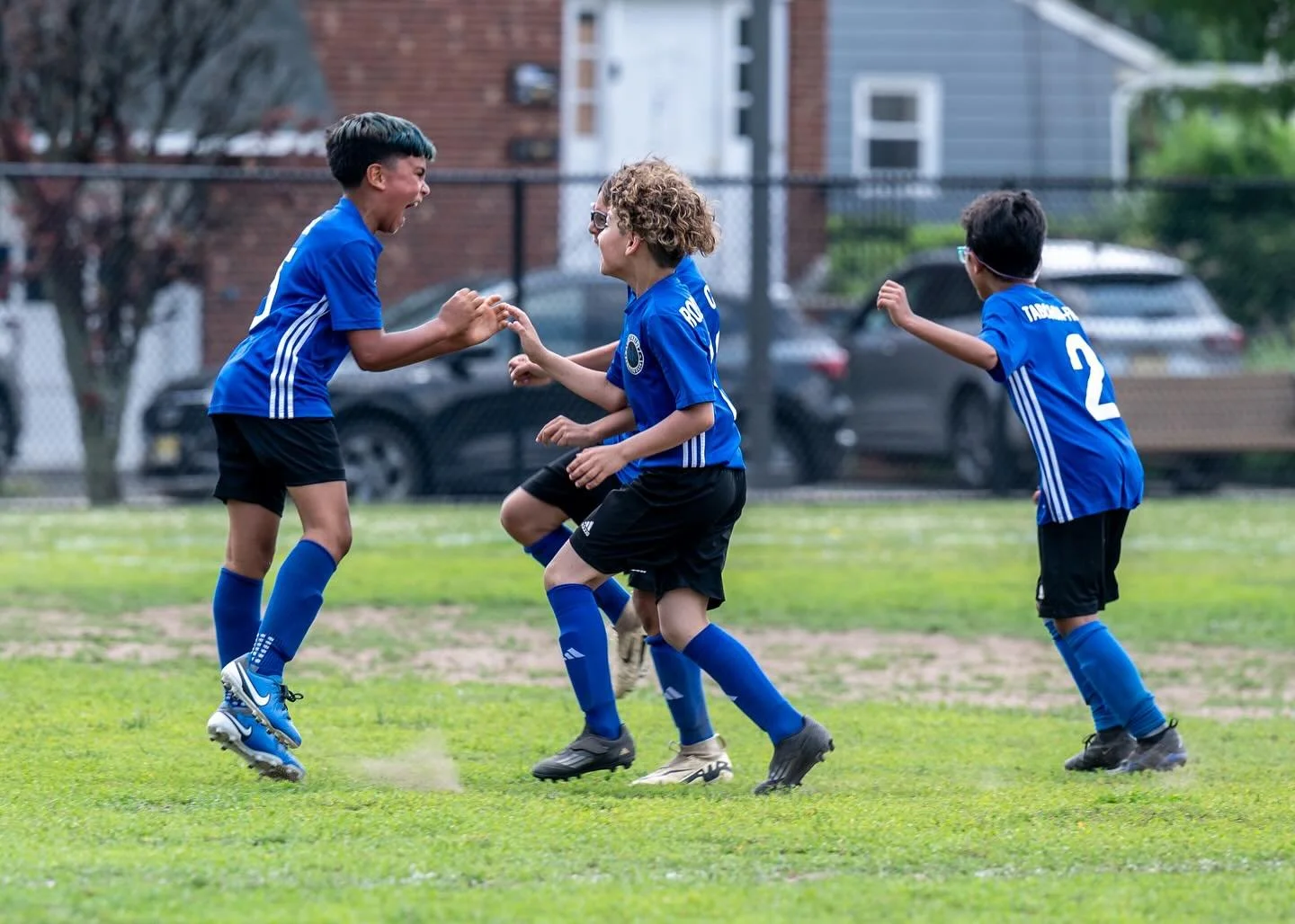 Wishing the 2015 Boys Blue the best as they embark on this new journey! Southside will always be their home, we believe in each and every one of you. Keep the faith boys &ndash; your future is bright!⚽️

#Haledon #NorthHaledon #ProspectPark #Hawthorn