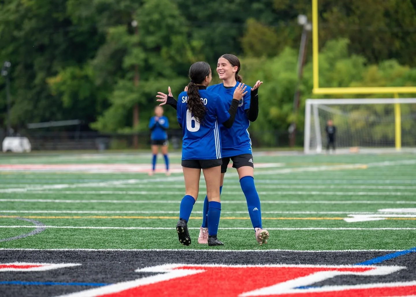 U14 Girls are making a powerful comeback in the league! Keep up the fantastic work girls! 💪⚽️

#Haledon #NorthHaledon #ProspectPark #Hawthorne #Wayne #Paterson #PassaicCountyNj #NjSoccer #NjSoccerTryouts
#Futsal #USSoccer #USYouthSoccer #Futsal #Fut