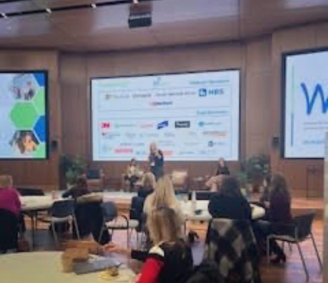 Earlier this year we delivered a Customer Journey talk and workshop focused on product innovation. Big THANK YOU to Women in Technology Wisconsin (WIT) for inviting us and TruStage for providing the state-of-the-art venue. Thank you everyone who brav
