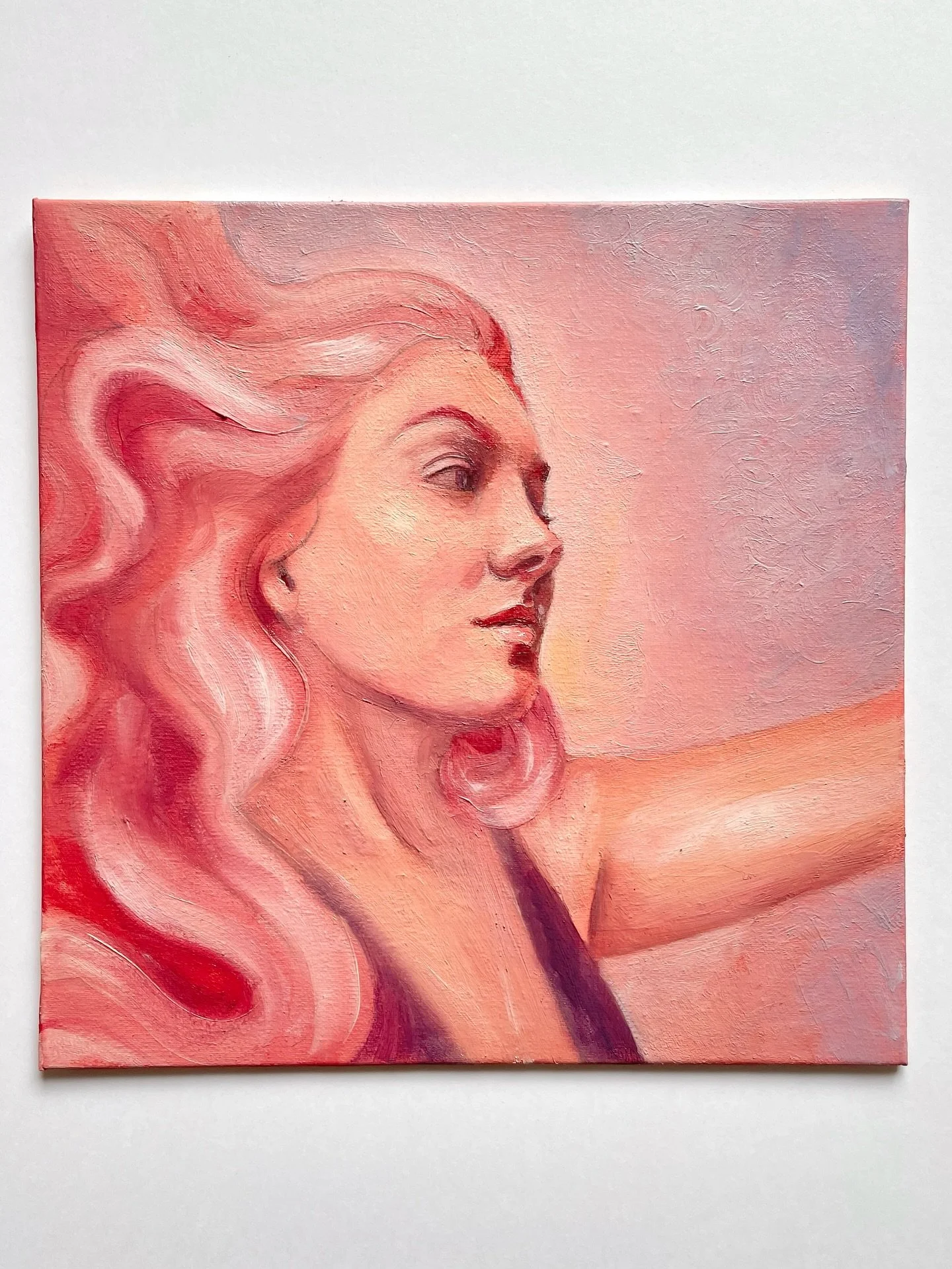 Partial test painting for ‘Supernova’! π«β¨π
I wanted to create a smaller, partial study of this planned artwork to explore painting in oils again after so long. This piece is on canvas, but the final larger piece will be on board which