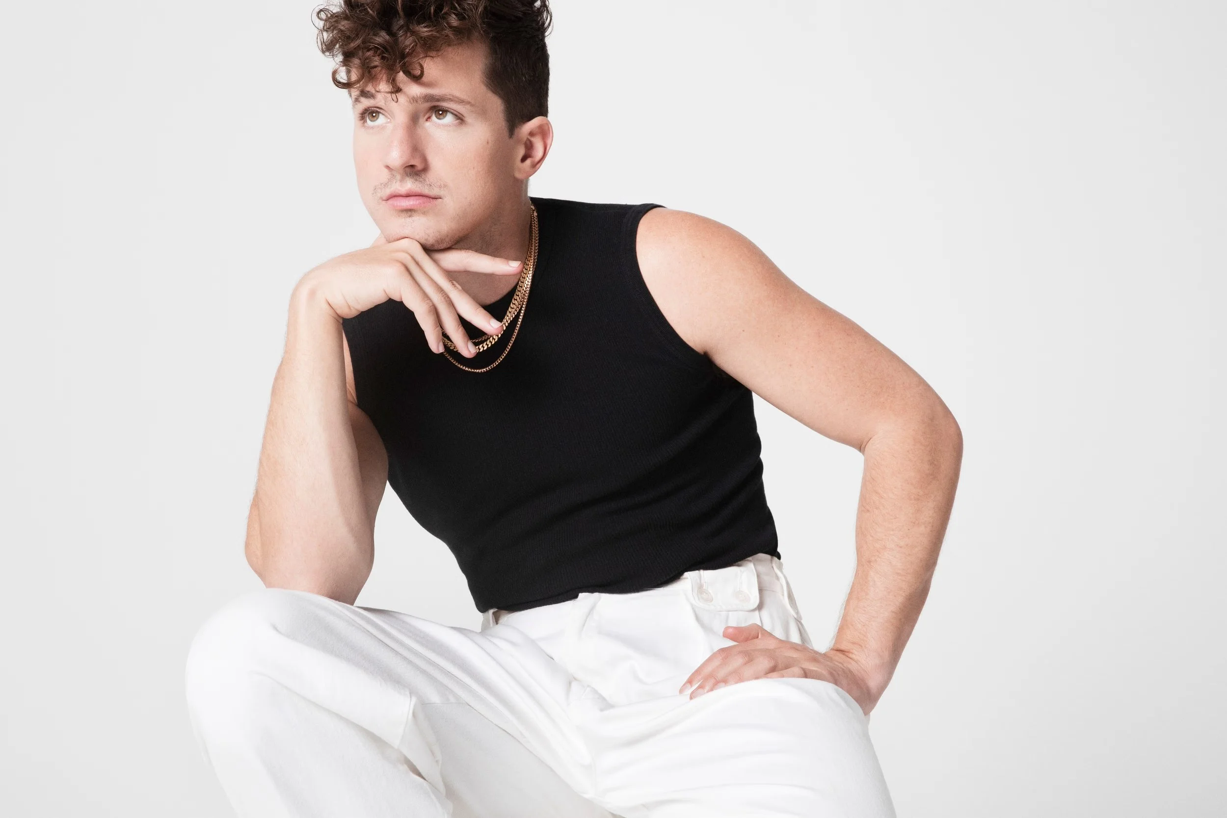 charlie-puth-charlie-press-image-3-kenneth-cappello-1665335531.jpg