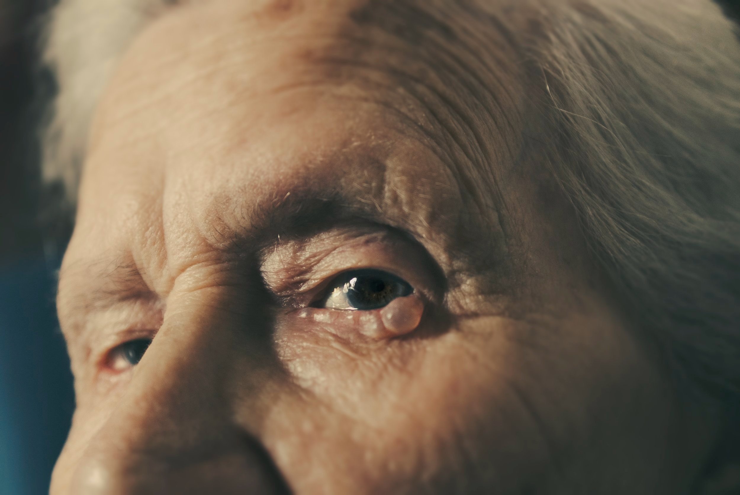 En las bodas nos damos cuenta de esto. Contemplad el Tiempo con los vuestros porque es efímero, ella fue muy grande pero poco tiempo la disfruté.