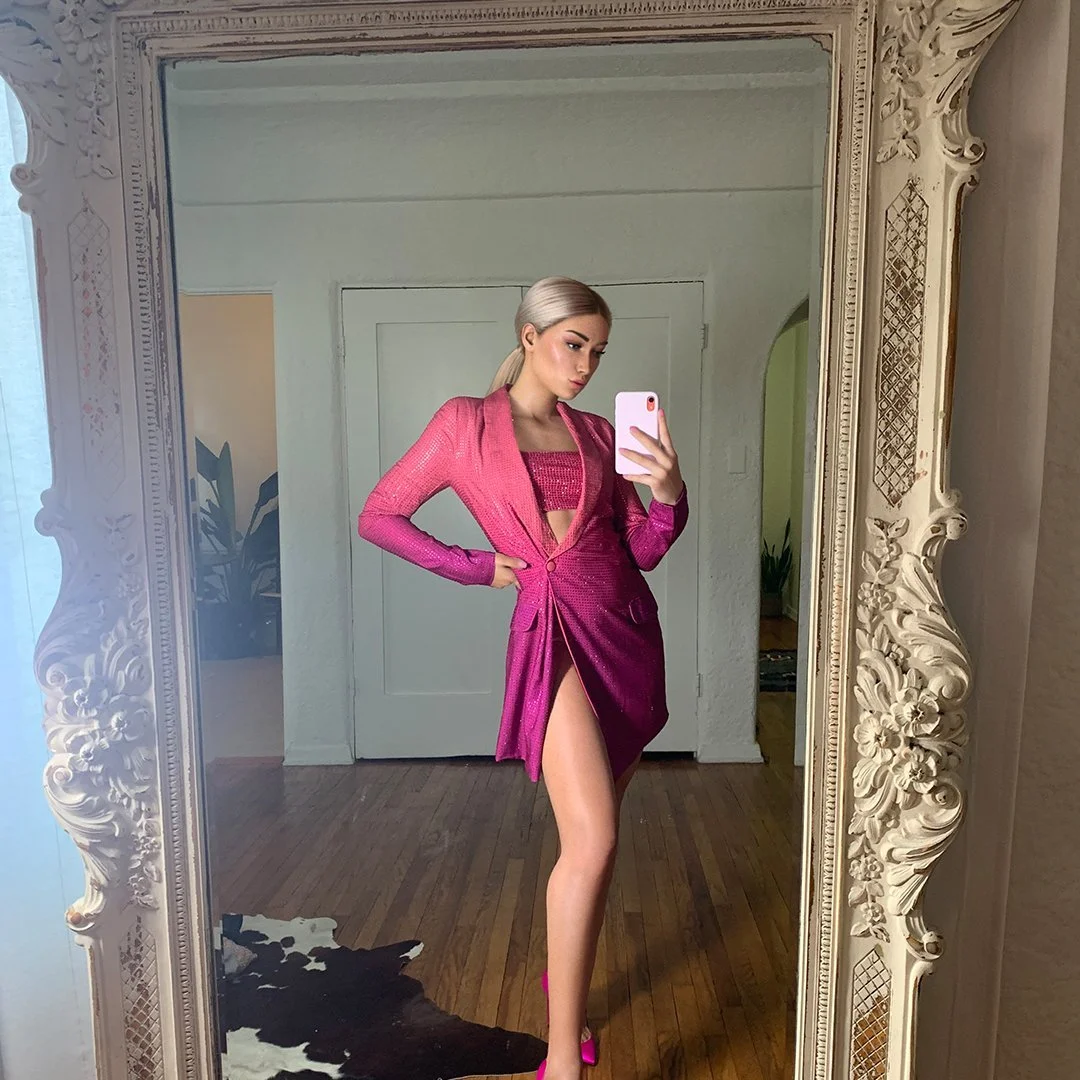 @bermudaisbae - (269K followers)