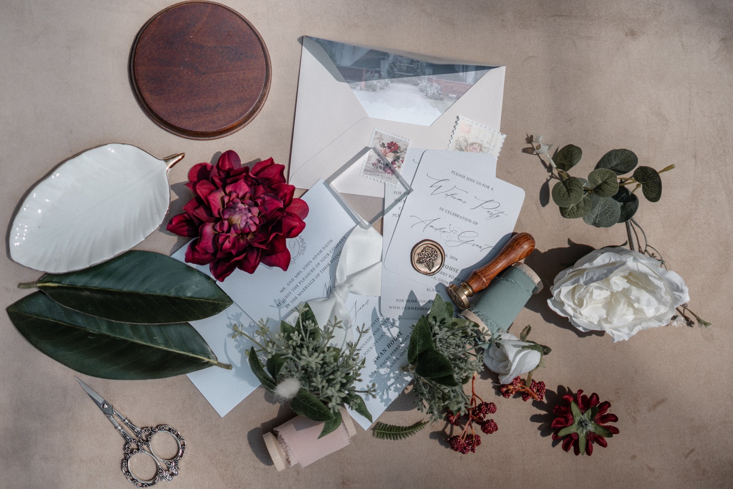 How to Pick a Wedding Theme: A Simple Step-by-Step Guide
