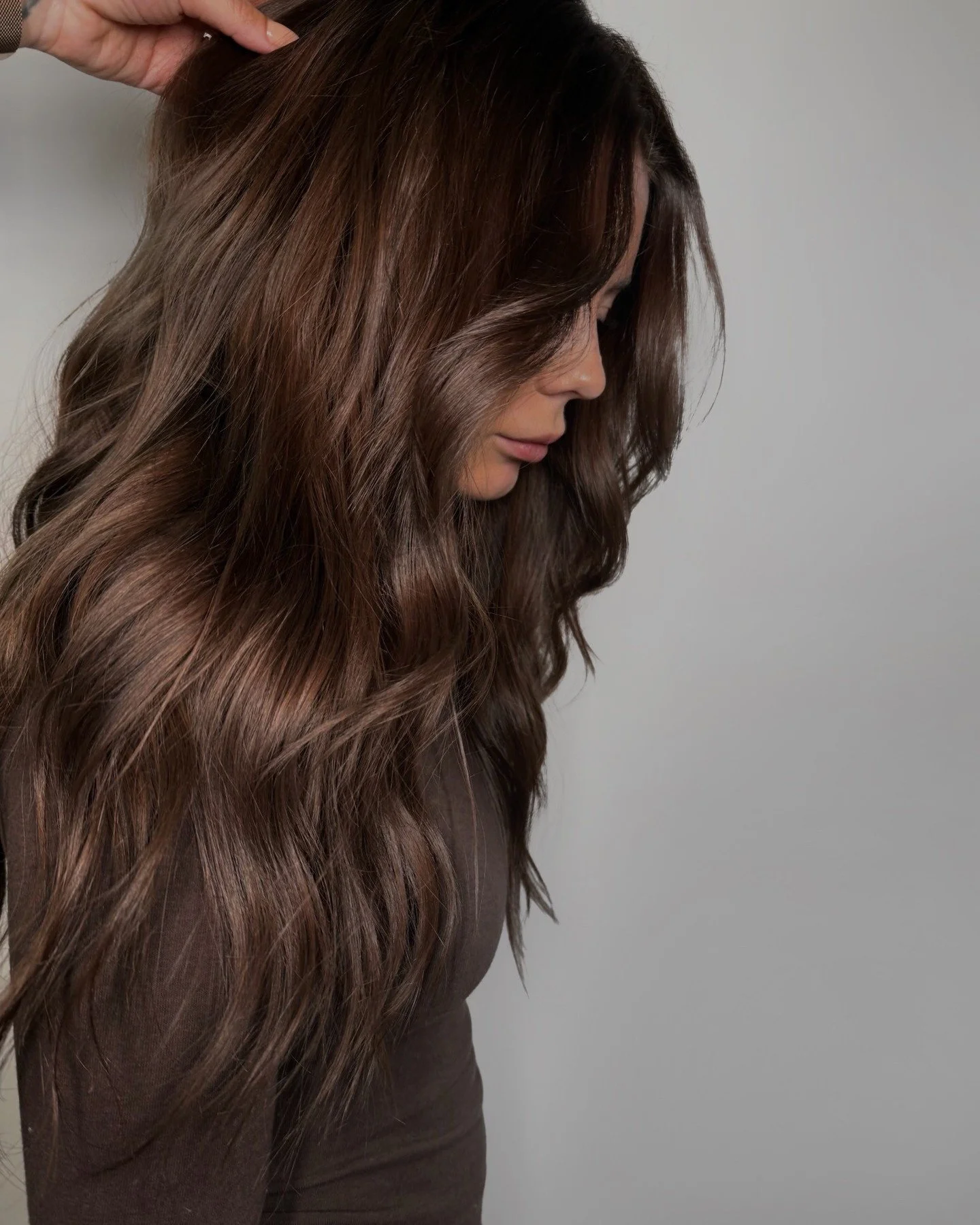 CHOCOLATE BROWN 🍫 
The color we expect to see more of this season 🤓