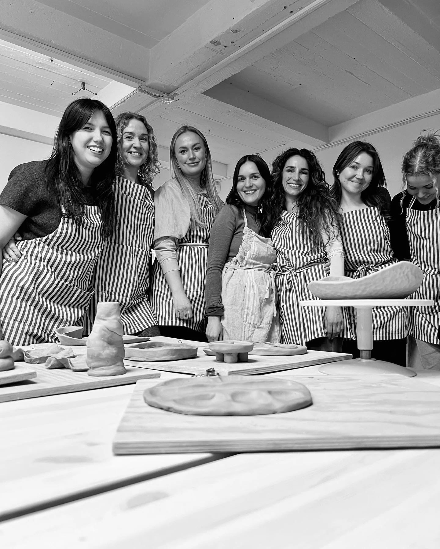 A couple of weeks ago, we visited Atelje 7 to get creative with something other than hair &mdash; this time with clay. 

⁠Such a cozy evening together (a few of us captured in the photos). Can&rsquo;t wait to see how everyone&rsquo;s pieces turn out 