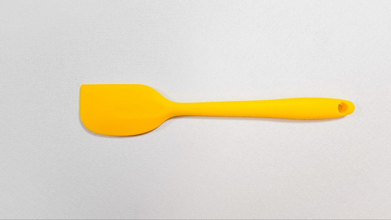 Yellow Spatula.jpg