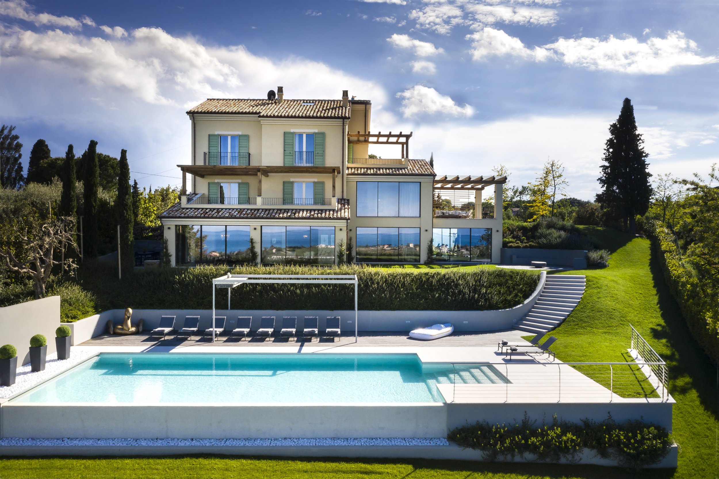 oliveto pool 2.jpg