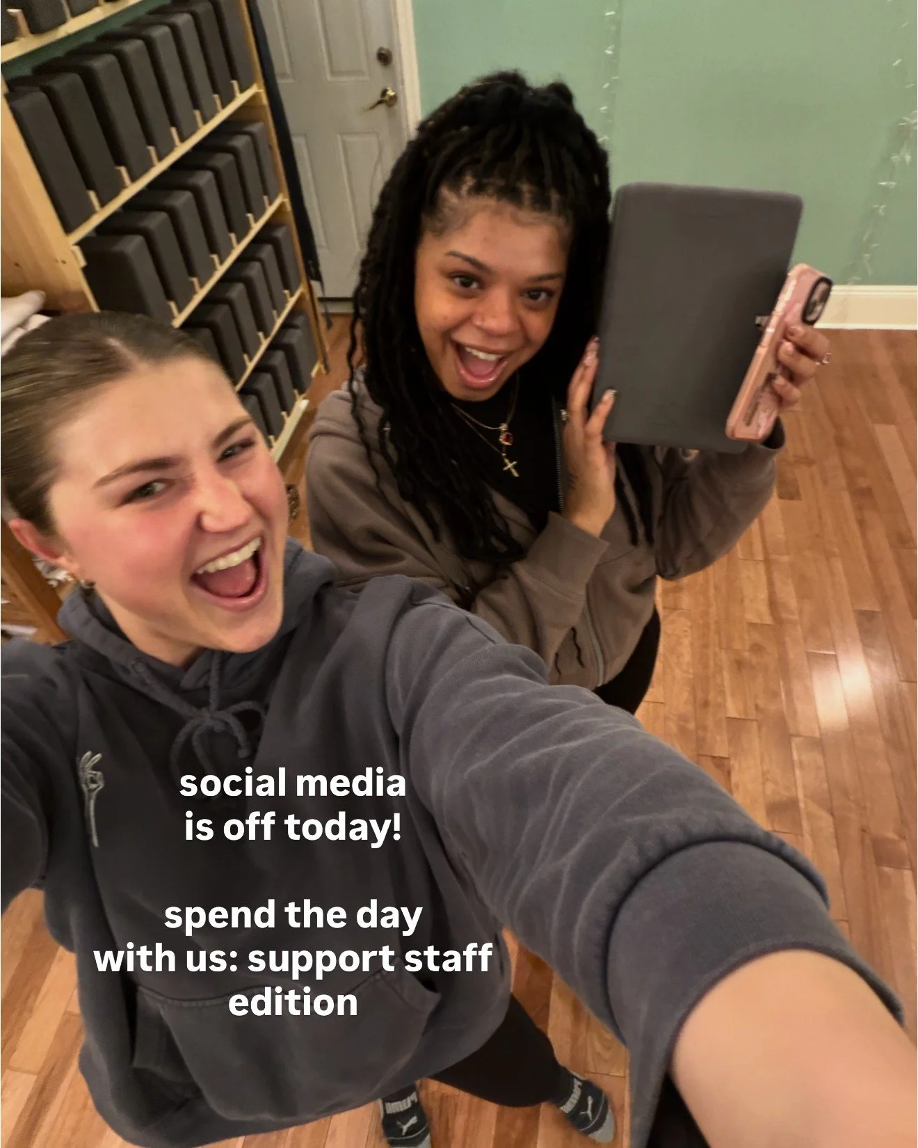 Spend the day with Amirah and Lily! 🩷