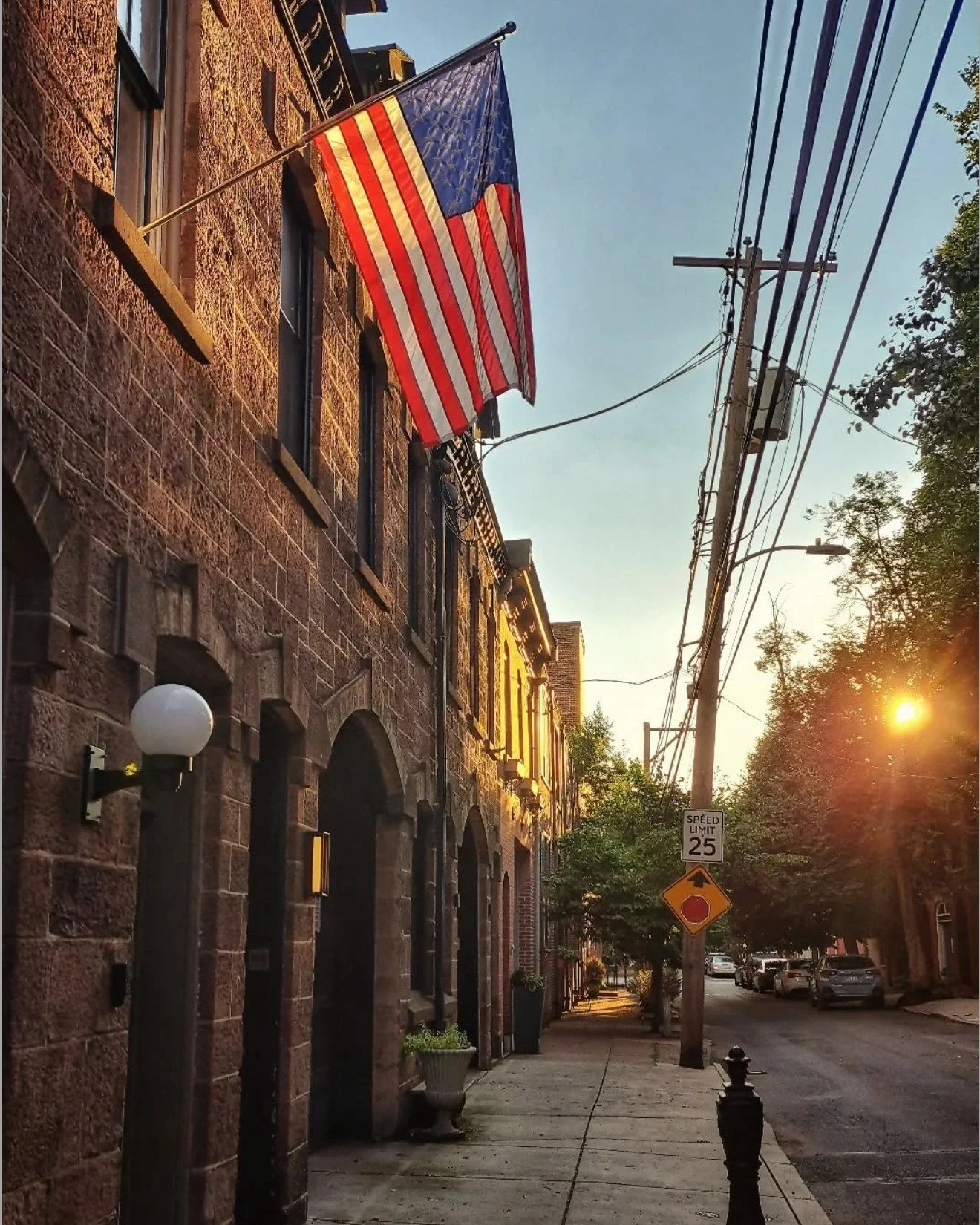 Today we pause to honor and remember 🇺🇸

In observance of Memorial Day, the studio is closed as we reflect on and remember those who served and sacrificed. We will return back tomorrow with a regular schedule. 

📷: @steamrollerlady