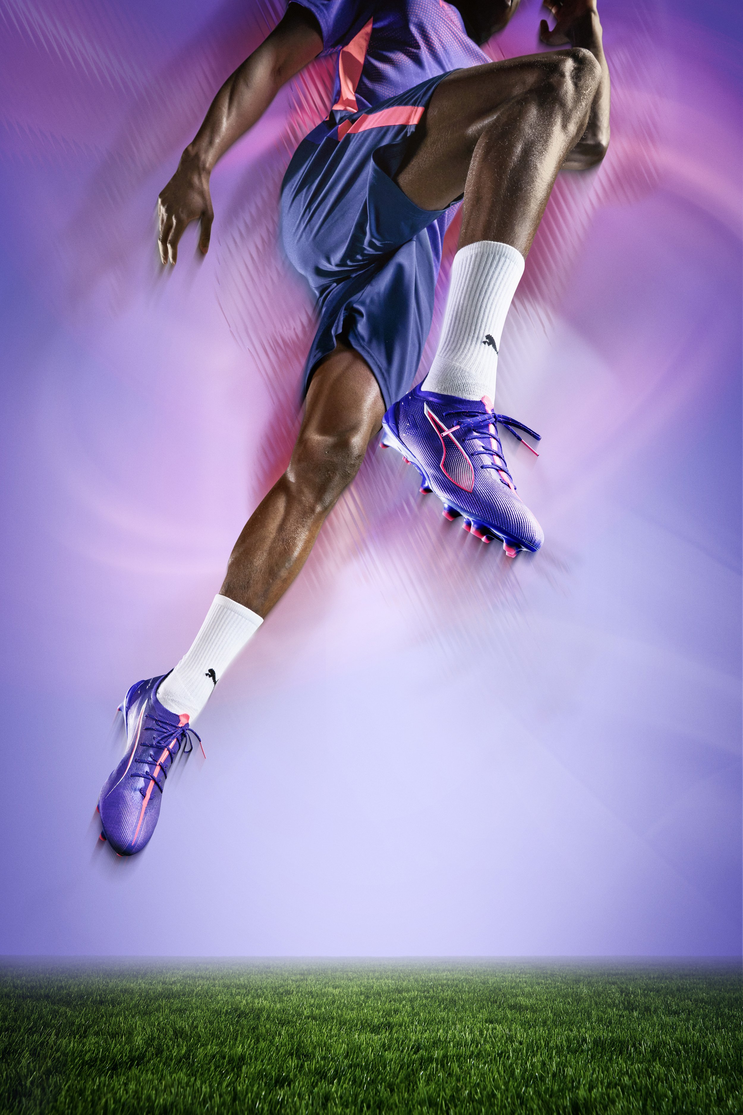 KHB05542_24AW_TS_Football _Q3-Formula-Pack_Uni_Ultra_Action_145_r2.jpg