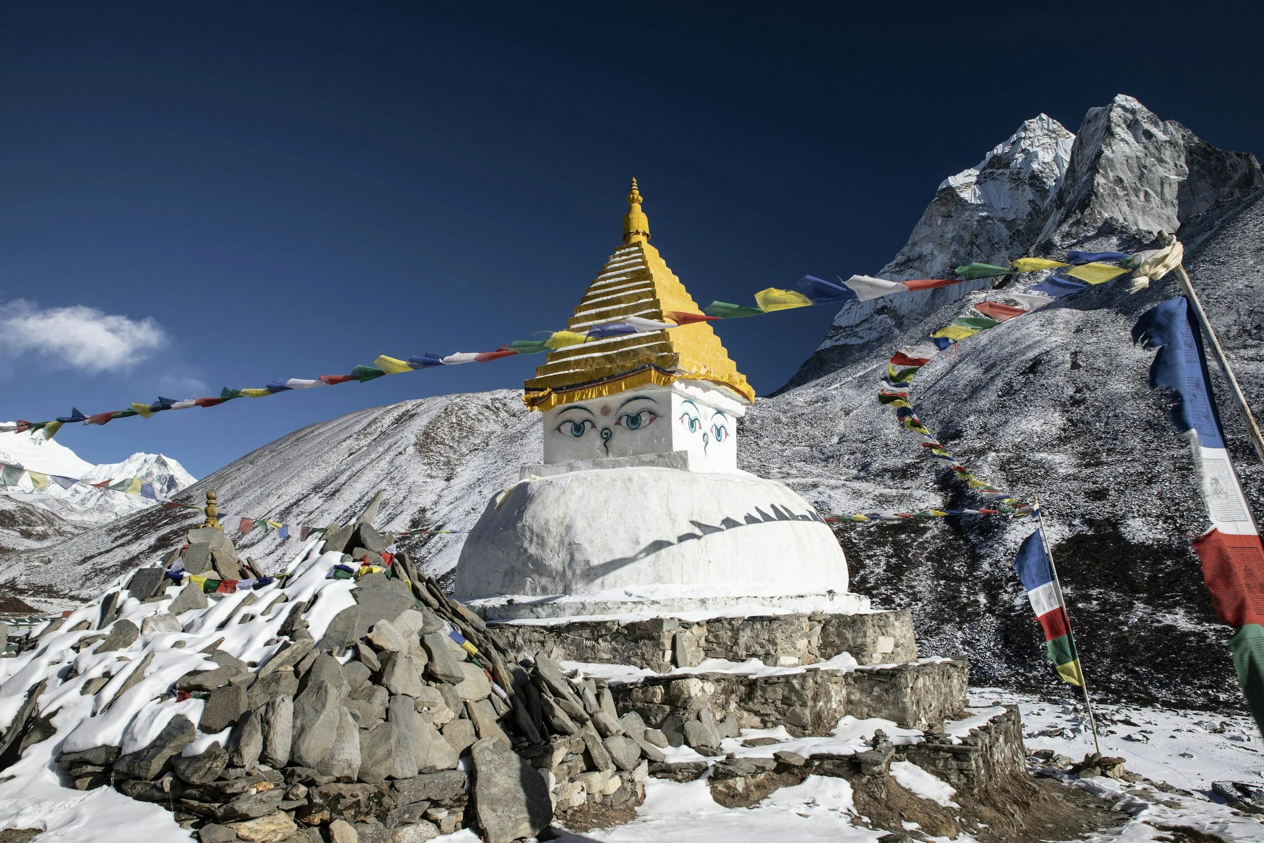 Climb high altitude peaks in the Himalaya.