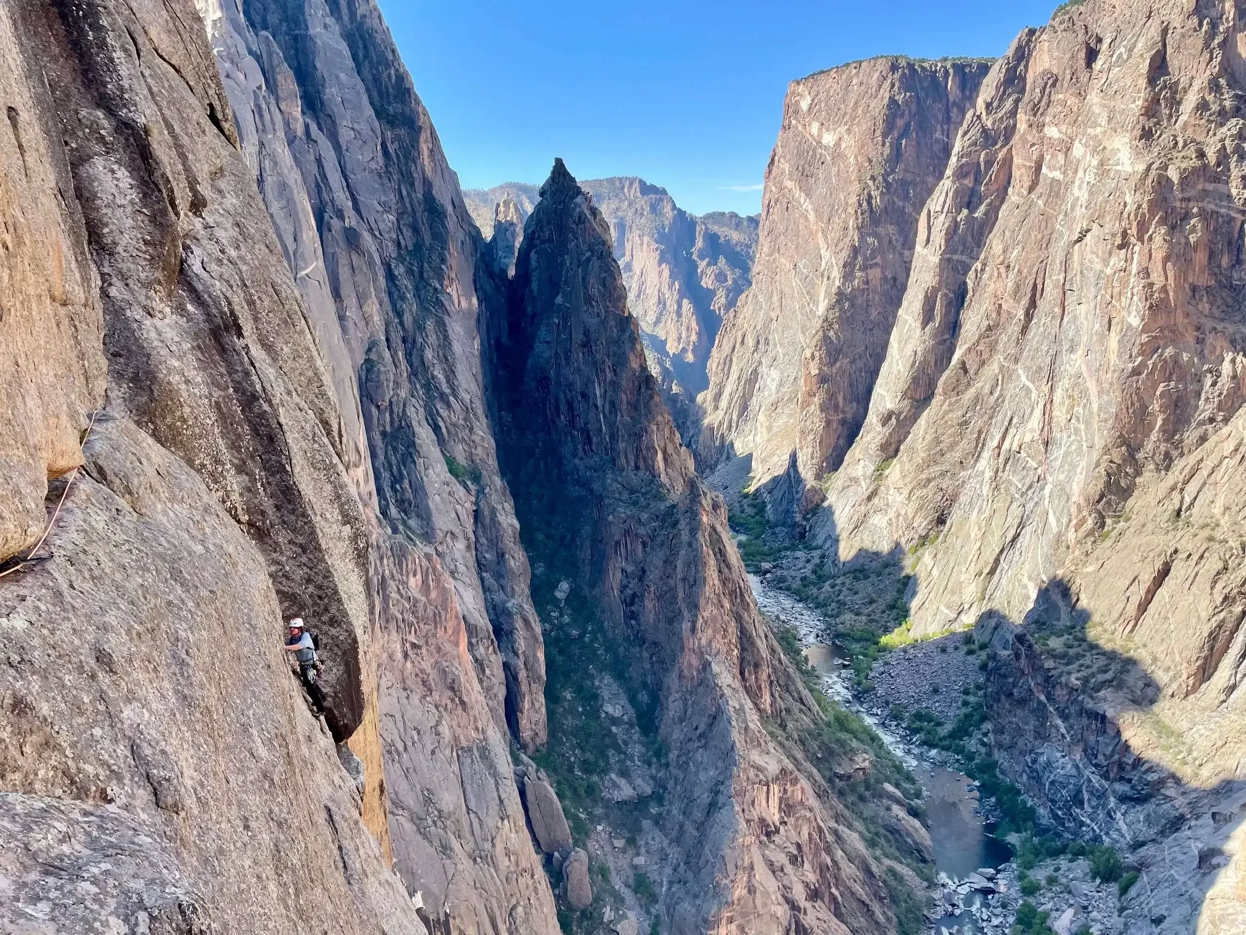 Following the Black Dihedral pitch on the classic Comic Relief route.