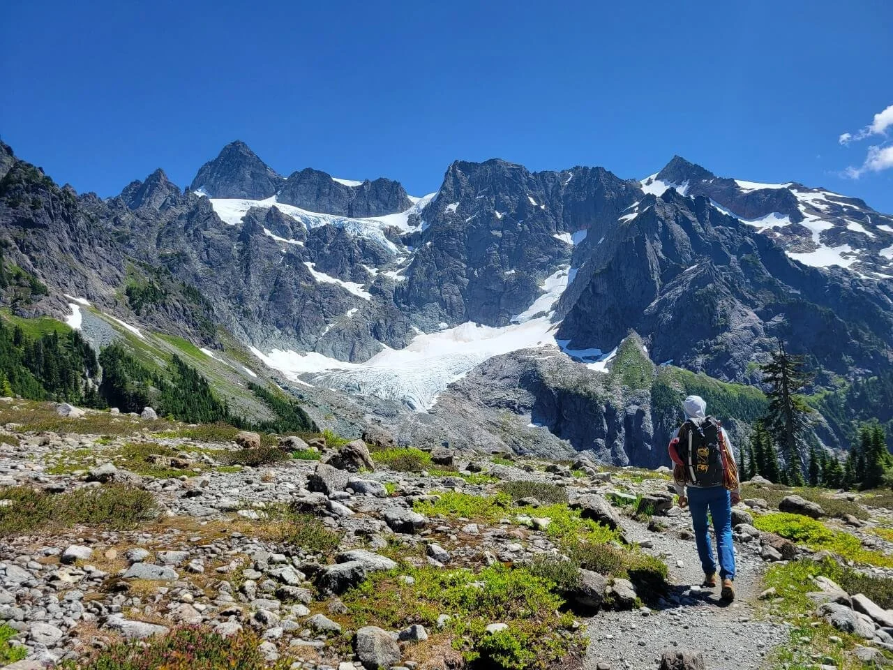 Hiking in from Lake Ann to Mount Shuksan.
